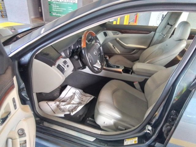 Photo 9 VIN: 1G6DG5E59D0109810 - CADILLAC CTS SEDAN 