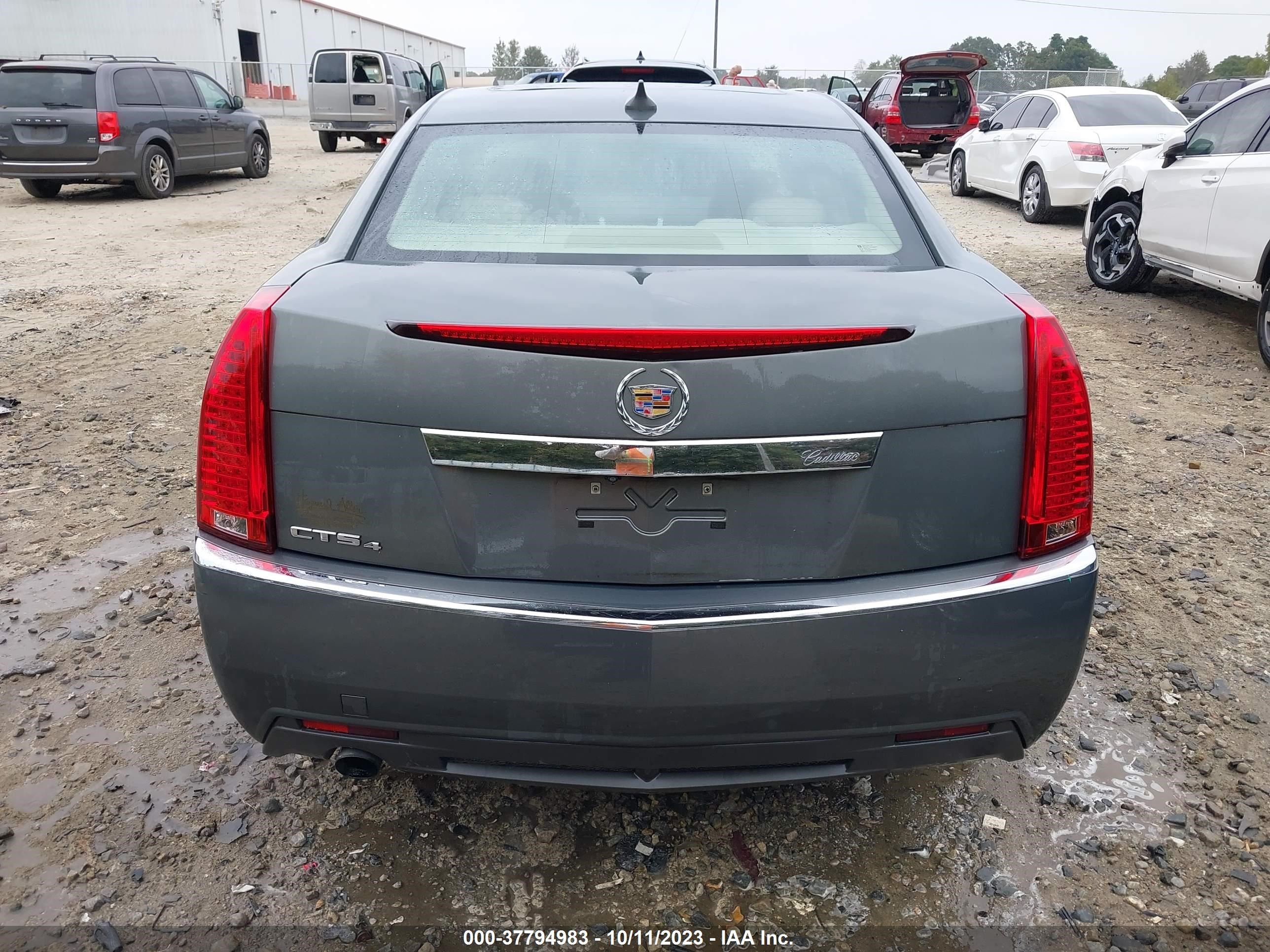 Photo 15 VIN: 1G6DG5EY3B0132099 - CADILLAC CTS 