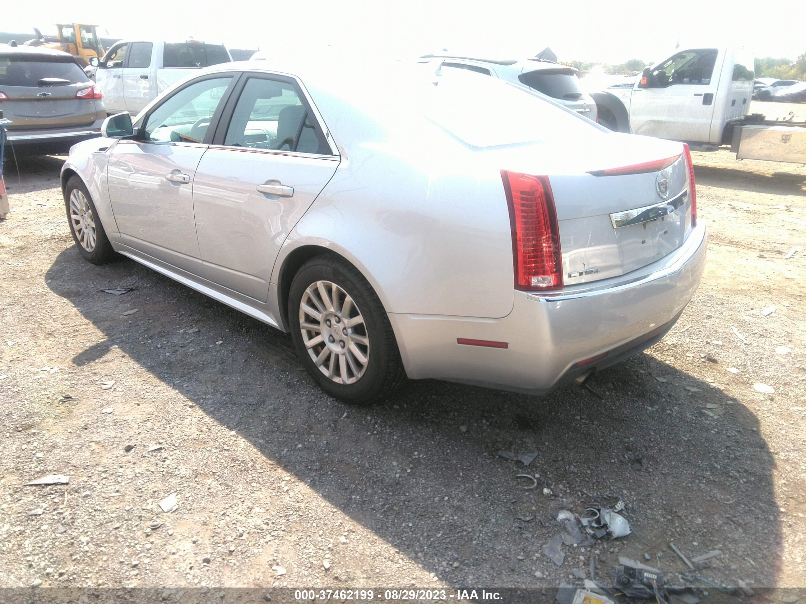 Photo 2 VIN: 1G6DG5EY7B0163789 - CADILLAC CTS 