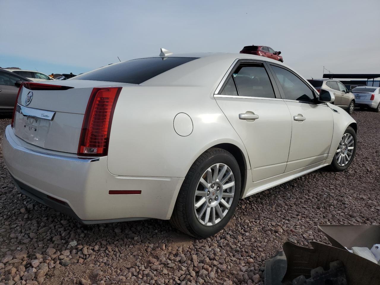 Photo 2 VIN: 1G6DH5E54C0100668 - CADILLAC CTS 