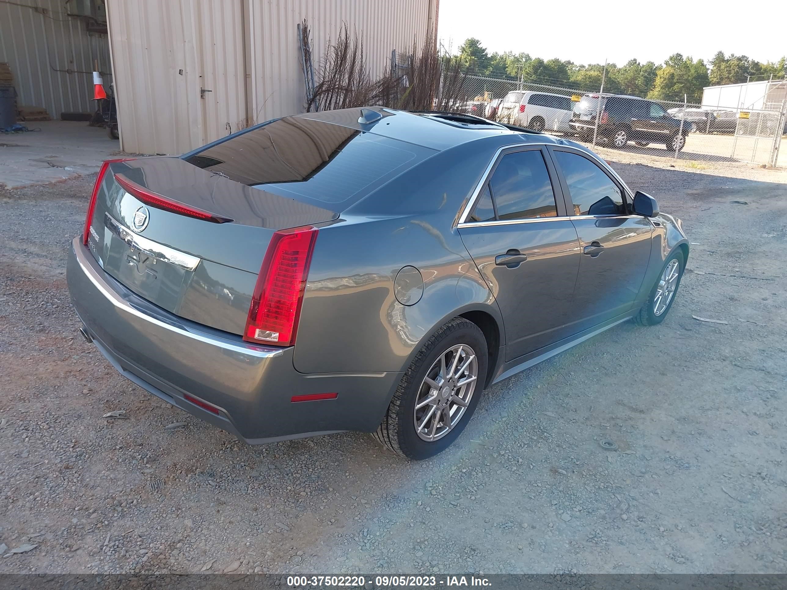 Photo 3 VIN: 1G6DH5EY1B0133412 - CADILLAC CTS 