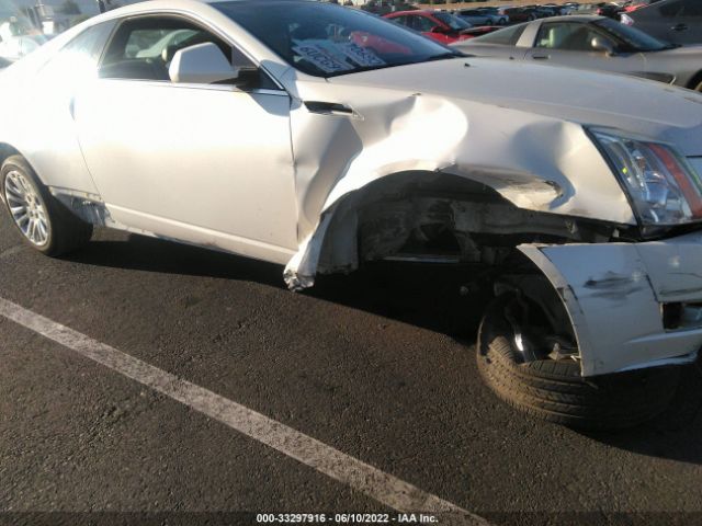 Photo 5 VIN: 1G6DJ1E33C0120583 - CADILLAC CTS COUPE 