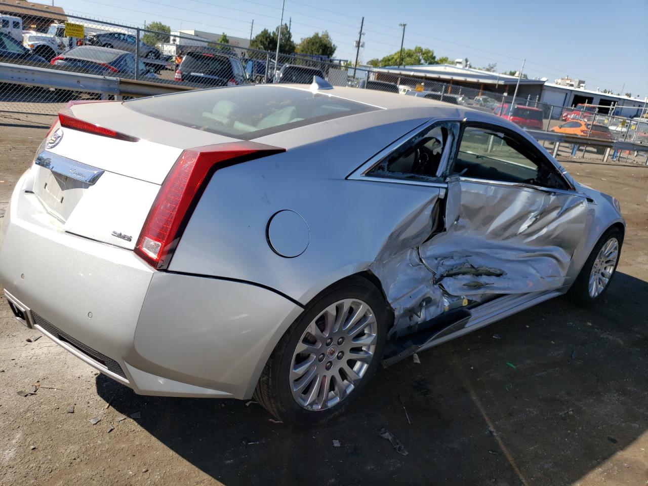 Photo 2 VIN: 1G6DJ1E34C0148750 - CADILLAC CTS 