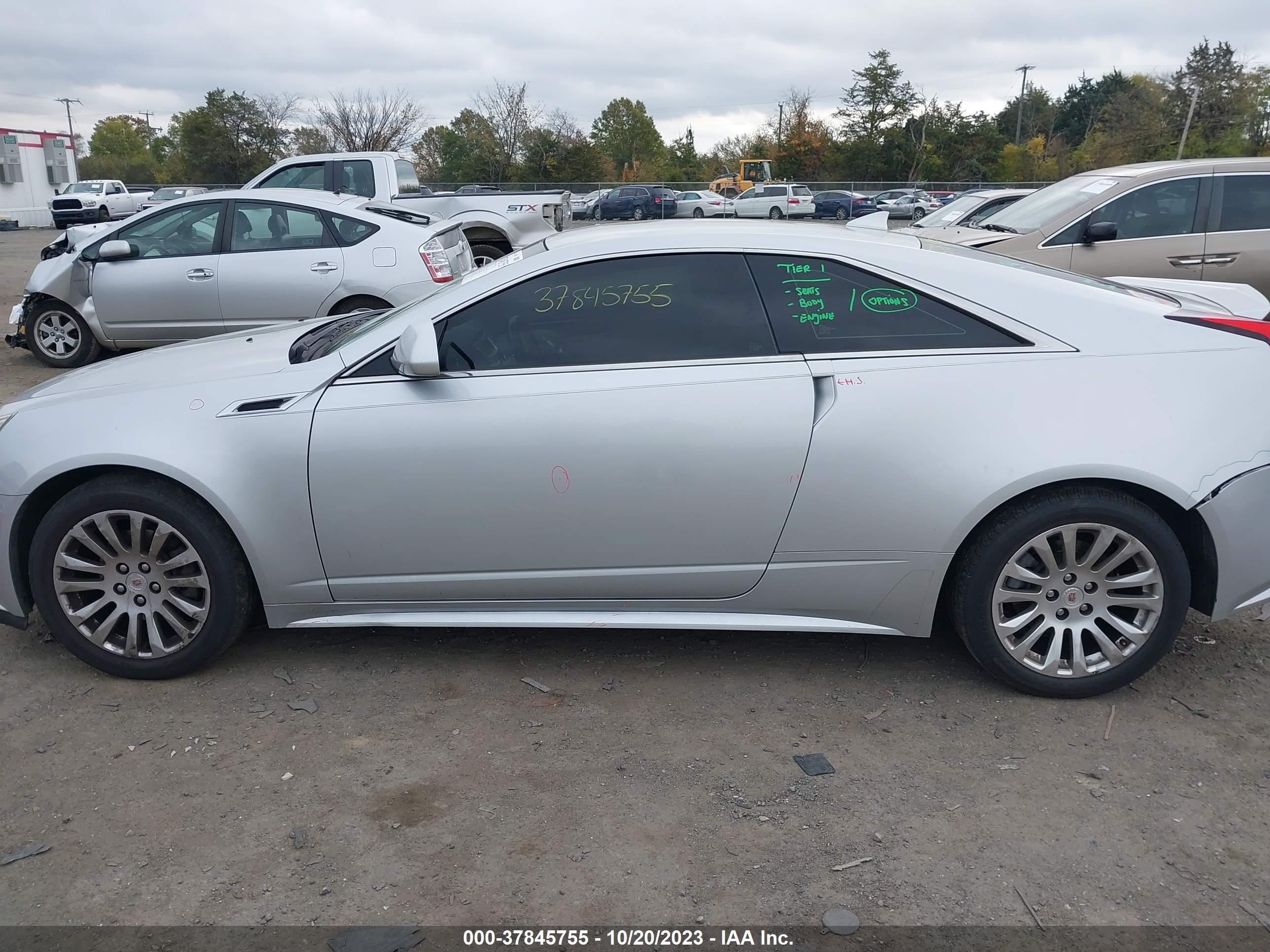 Photo 13 VIN: 1G6DJ1E36C0133344 - CADILLAC CTS 