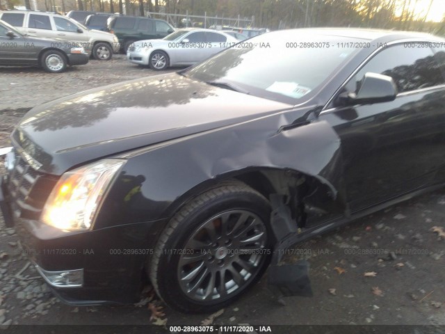 Photo 5 VIN: 1G6DJ1E3XC0136036 - CADILLAC CTS COUPE 