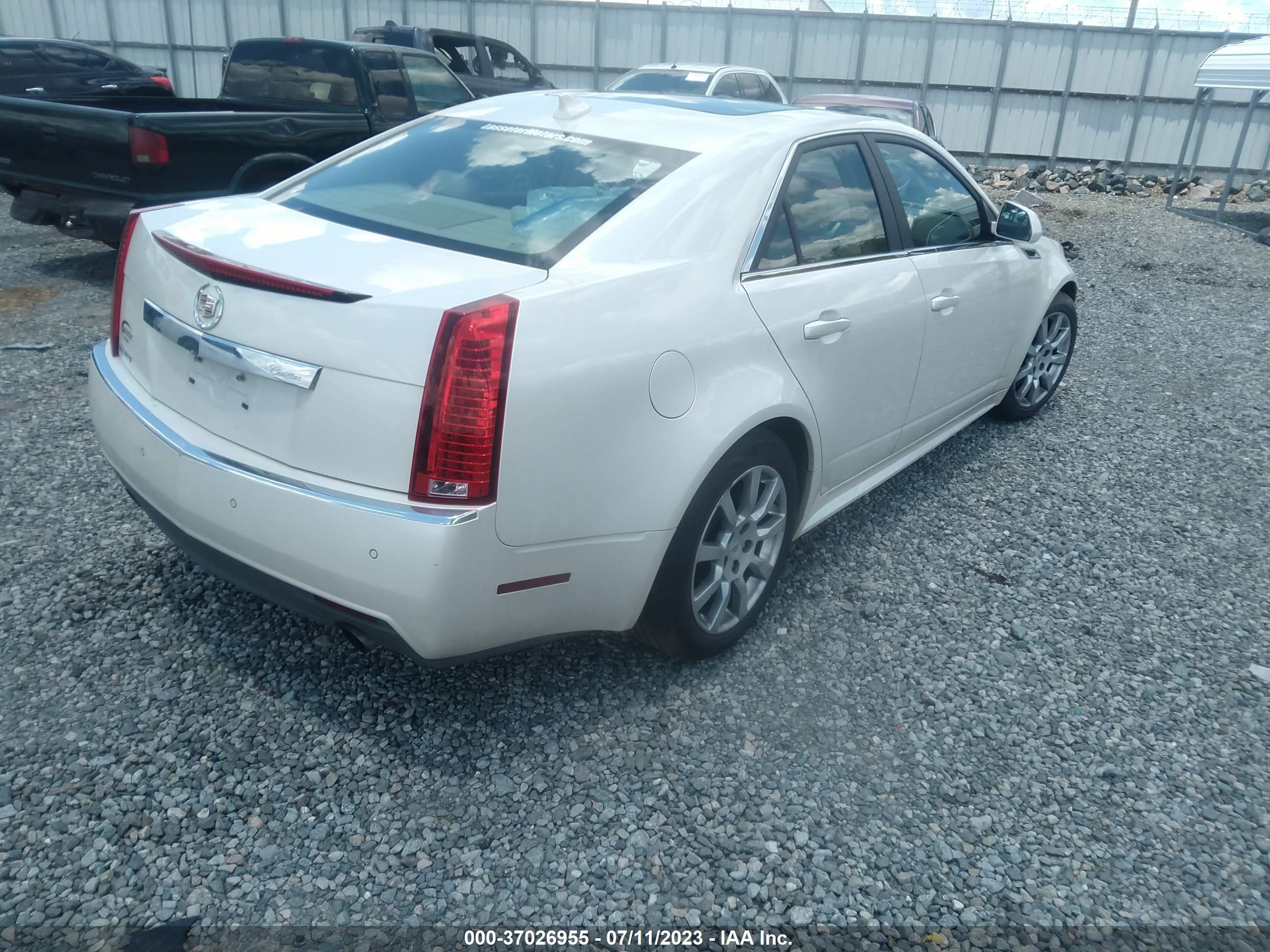 Photo 3 VIN: 1G6DJ5EYXB0158684 - CADILLAC CTS 