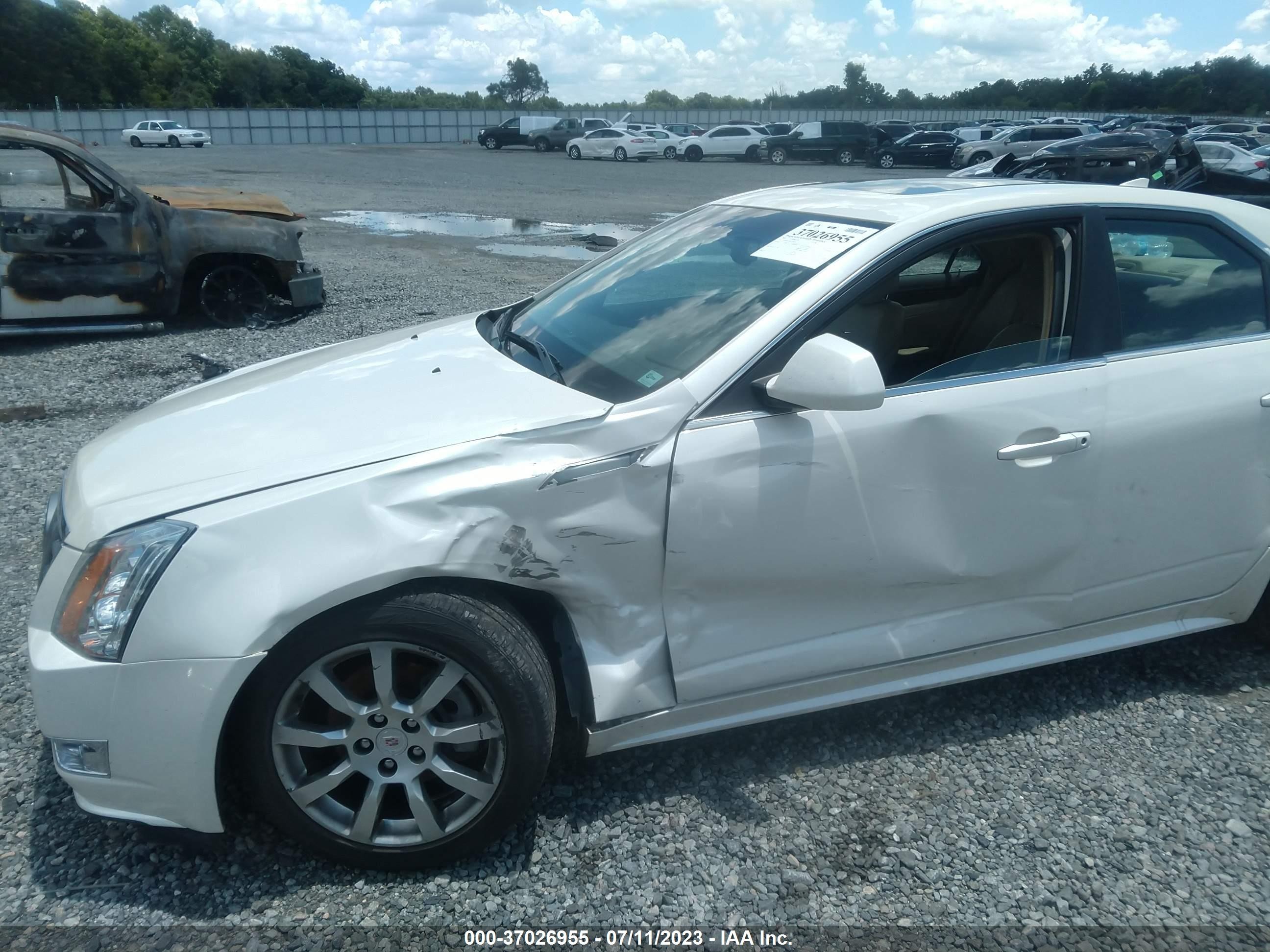 Photo 5 VIN: 1G6DJ5EYXB0158684 - CADILLAC CTS 