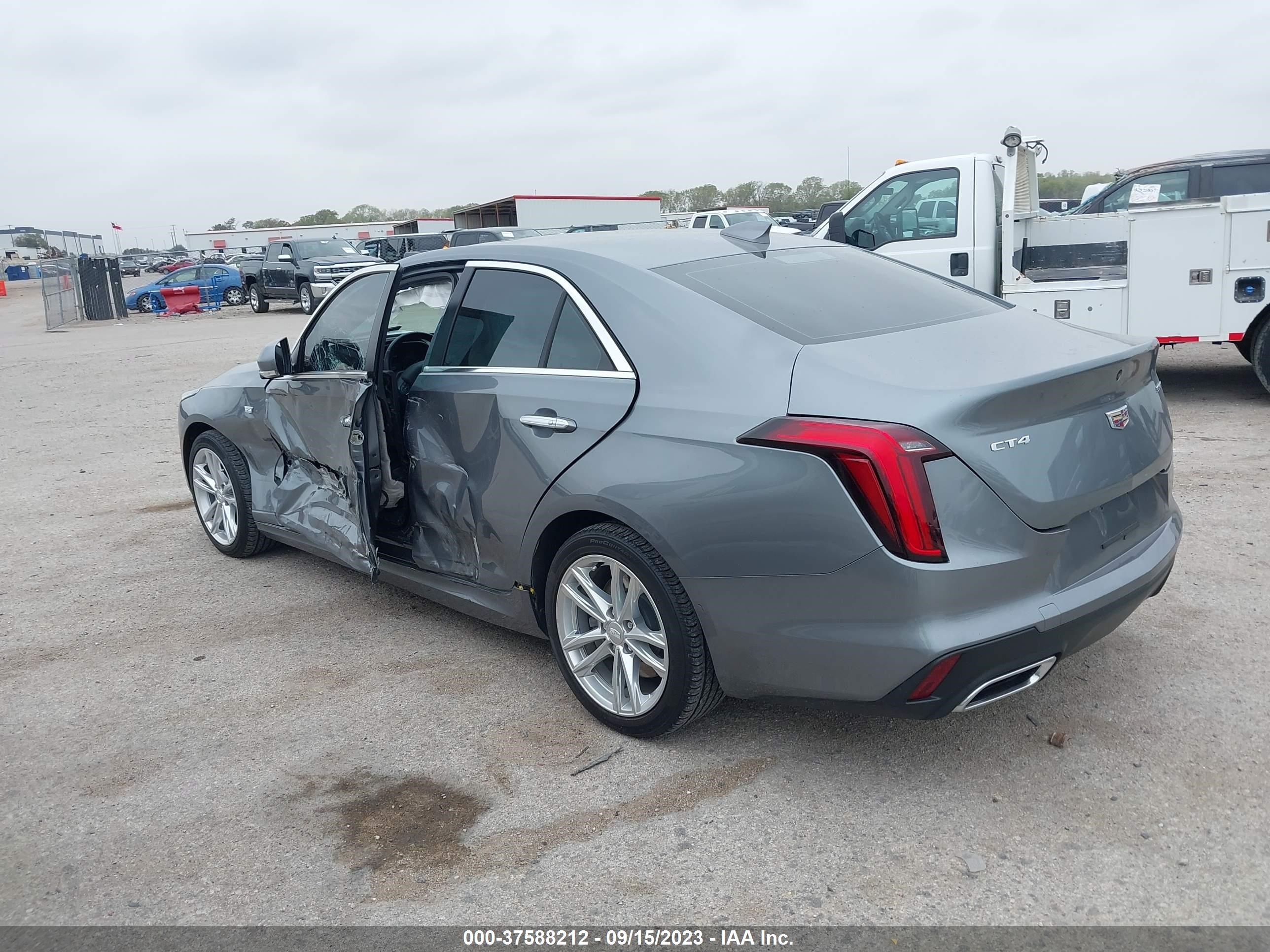 Photo 2 VIN: 1G6DJ5RK1M0144312 - CADILLAC CT4 