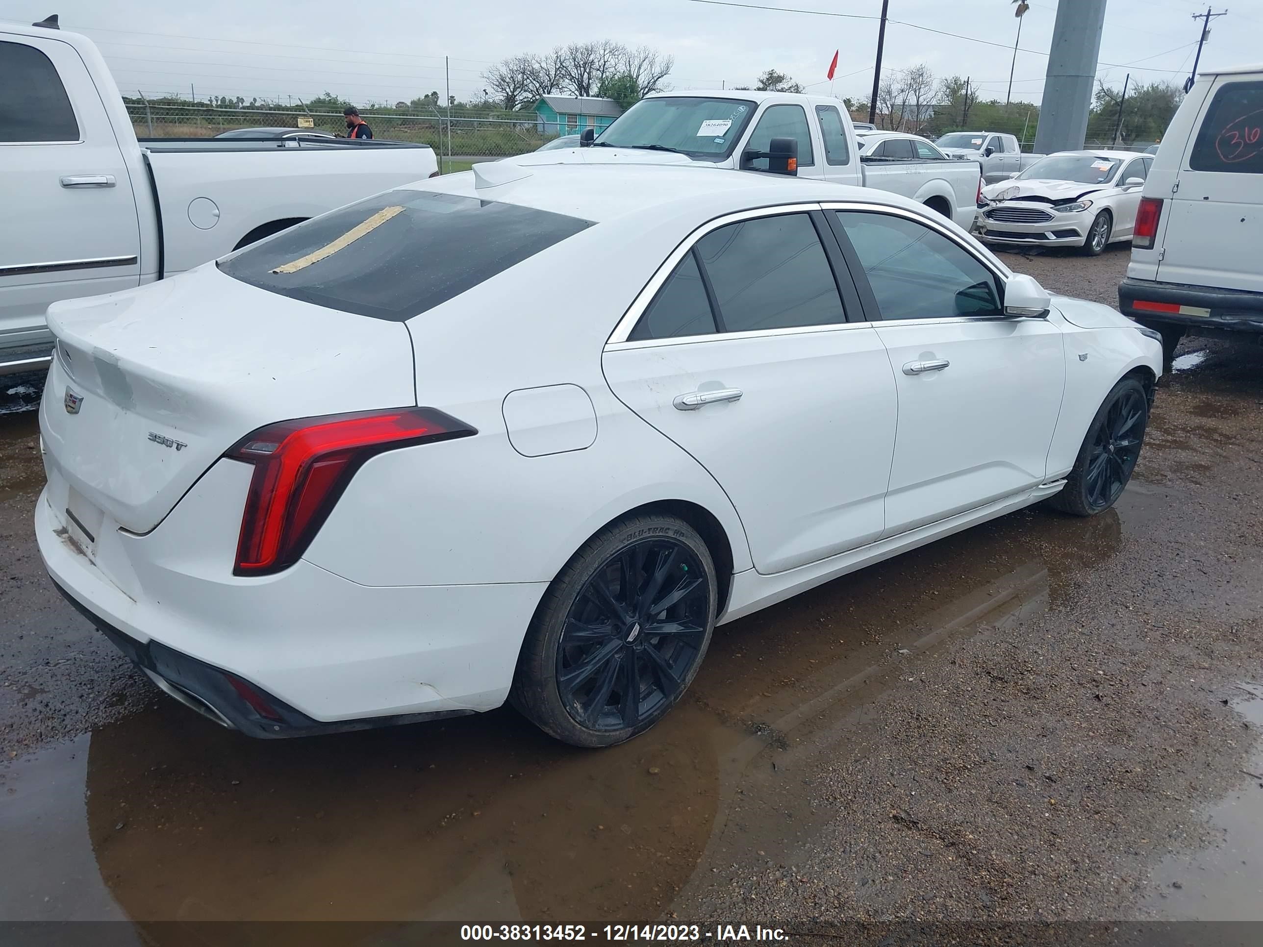 Photo 3 VIN: 1G6DJ5RKXL0152987 - CADILLAC CT4 