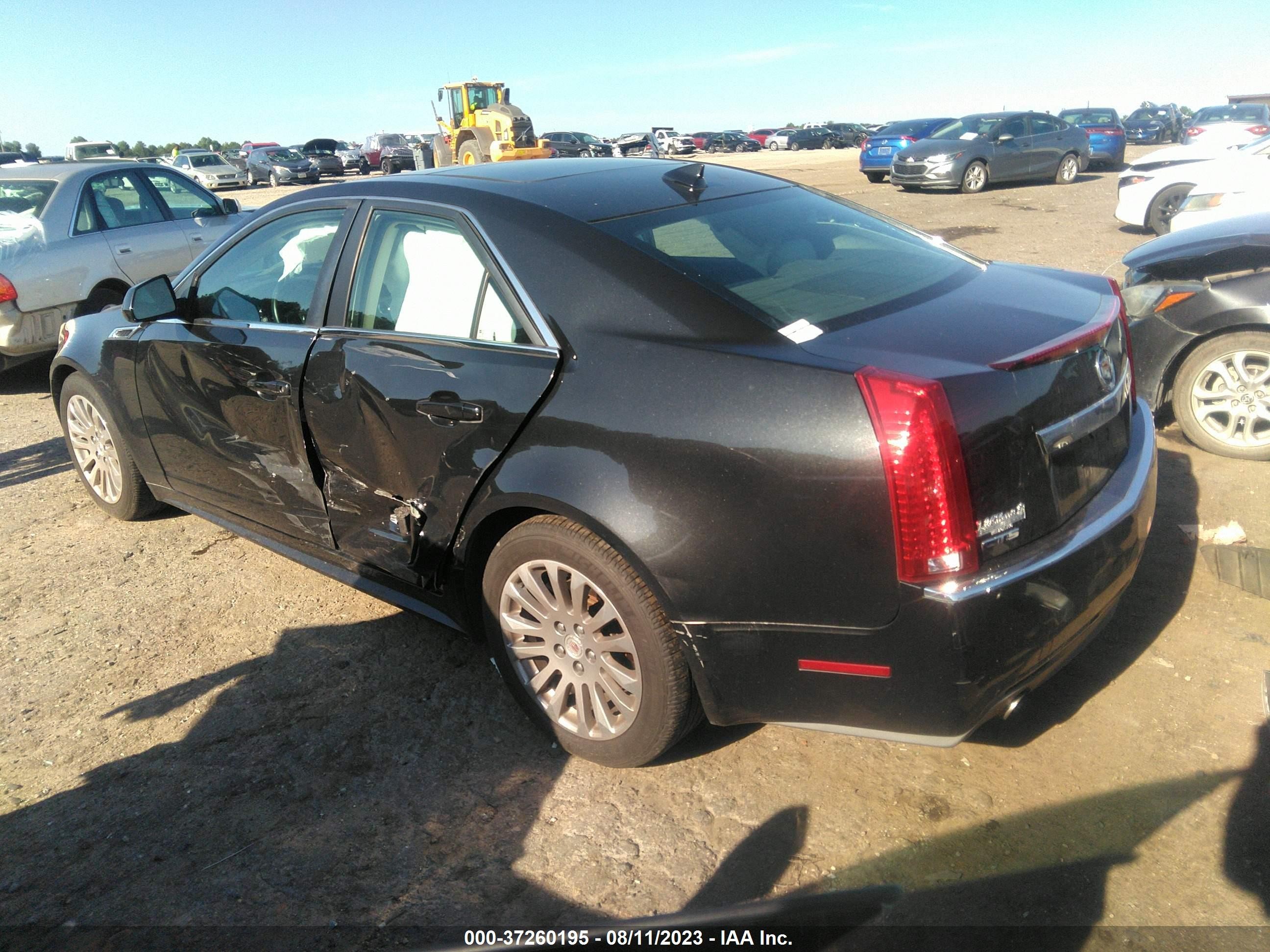 Photo 2 VIN: 1G6DK5EY1B0120239 - CADILLAC CTS 