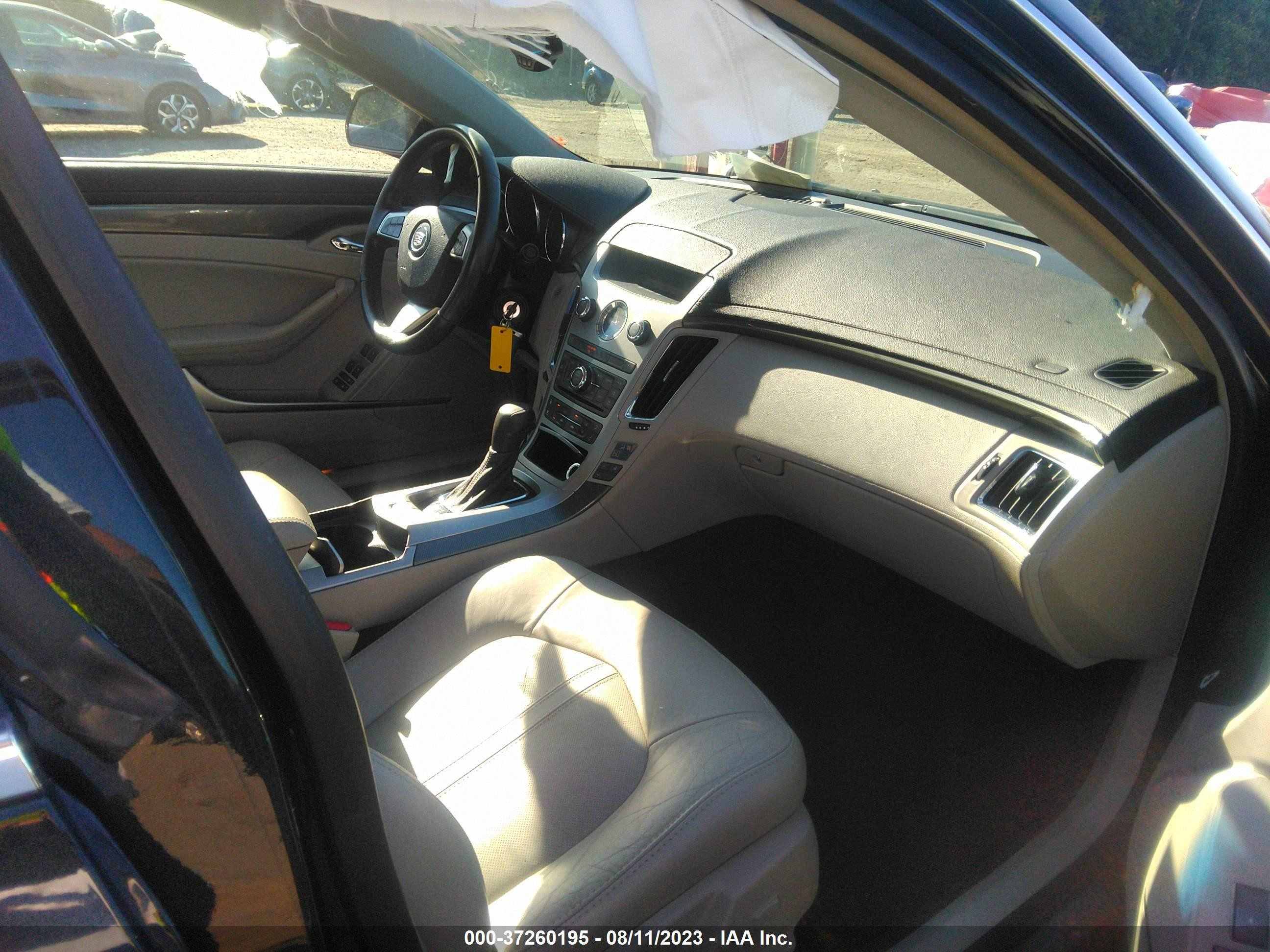 Photo 4 VIN: 1G6DK5EY1B0120239 - CADILLAC CTS 