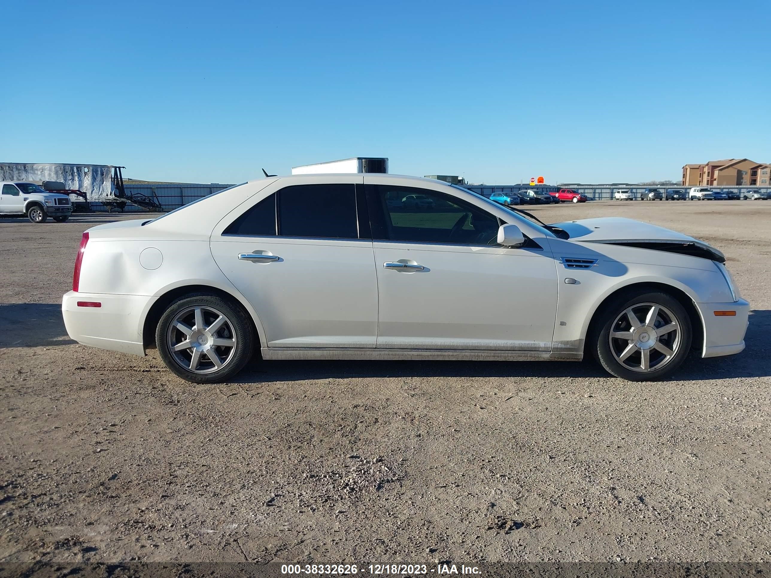 Photo 12 VIN: 1G6DK67V580139751 - CADILLAC STS 