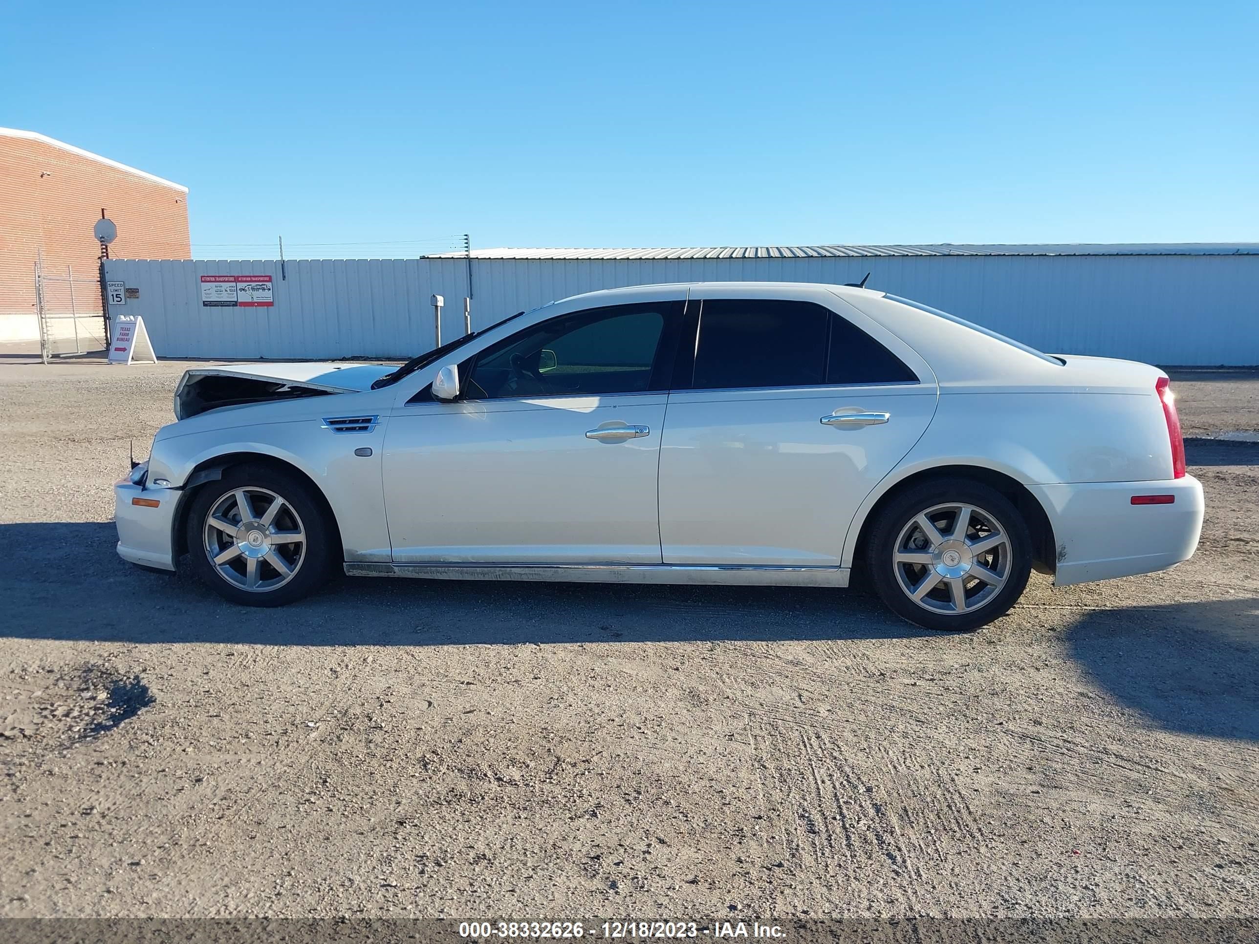 Photo 13 VIN: 1G6DK67V580139751 - CADILLAC STS 