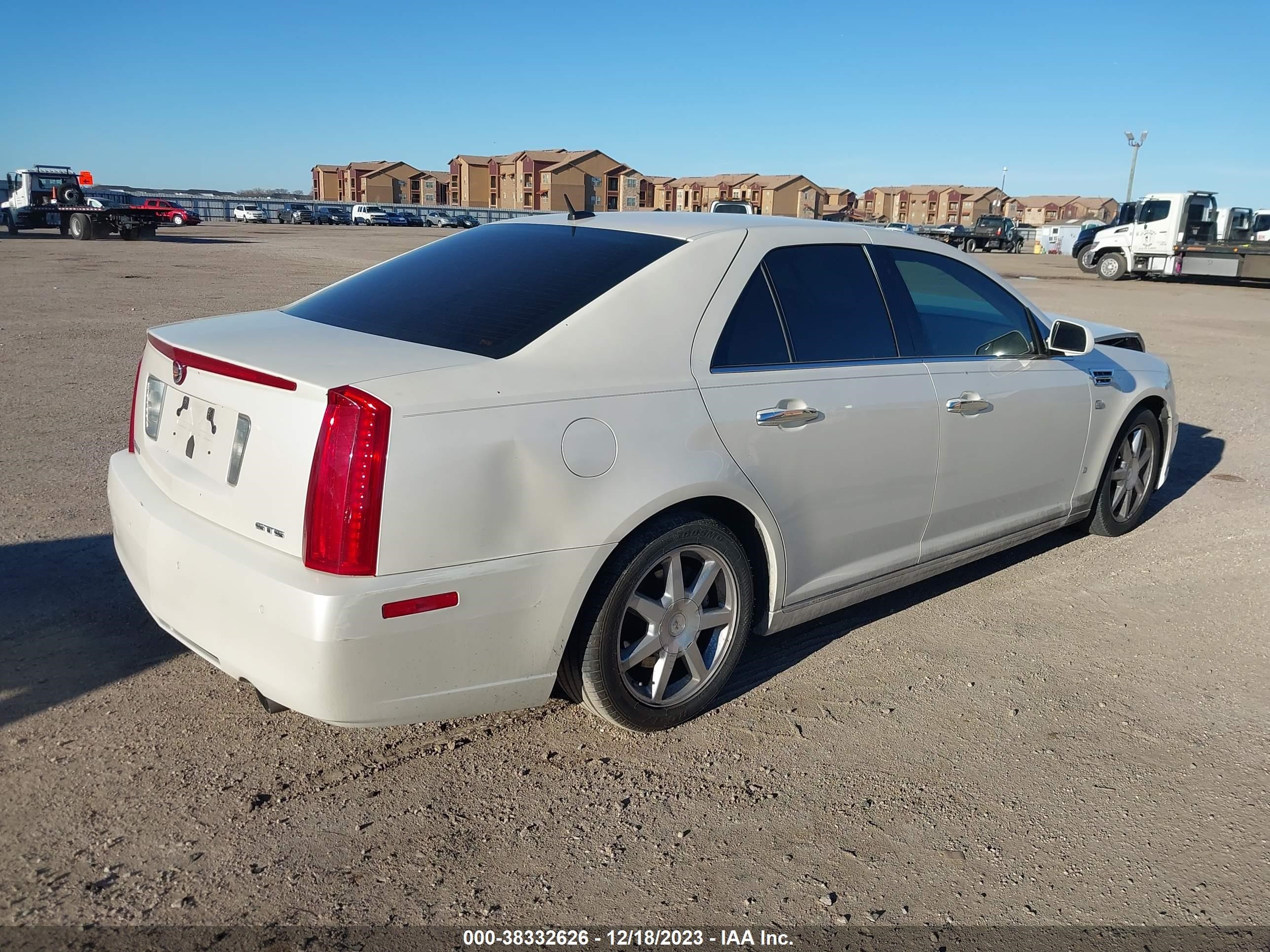 Photo 3 VIN: 1G6DK67V580139751 - CADILLAC STS 