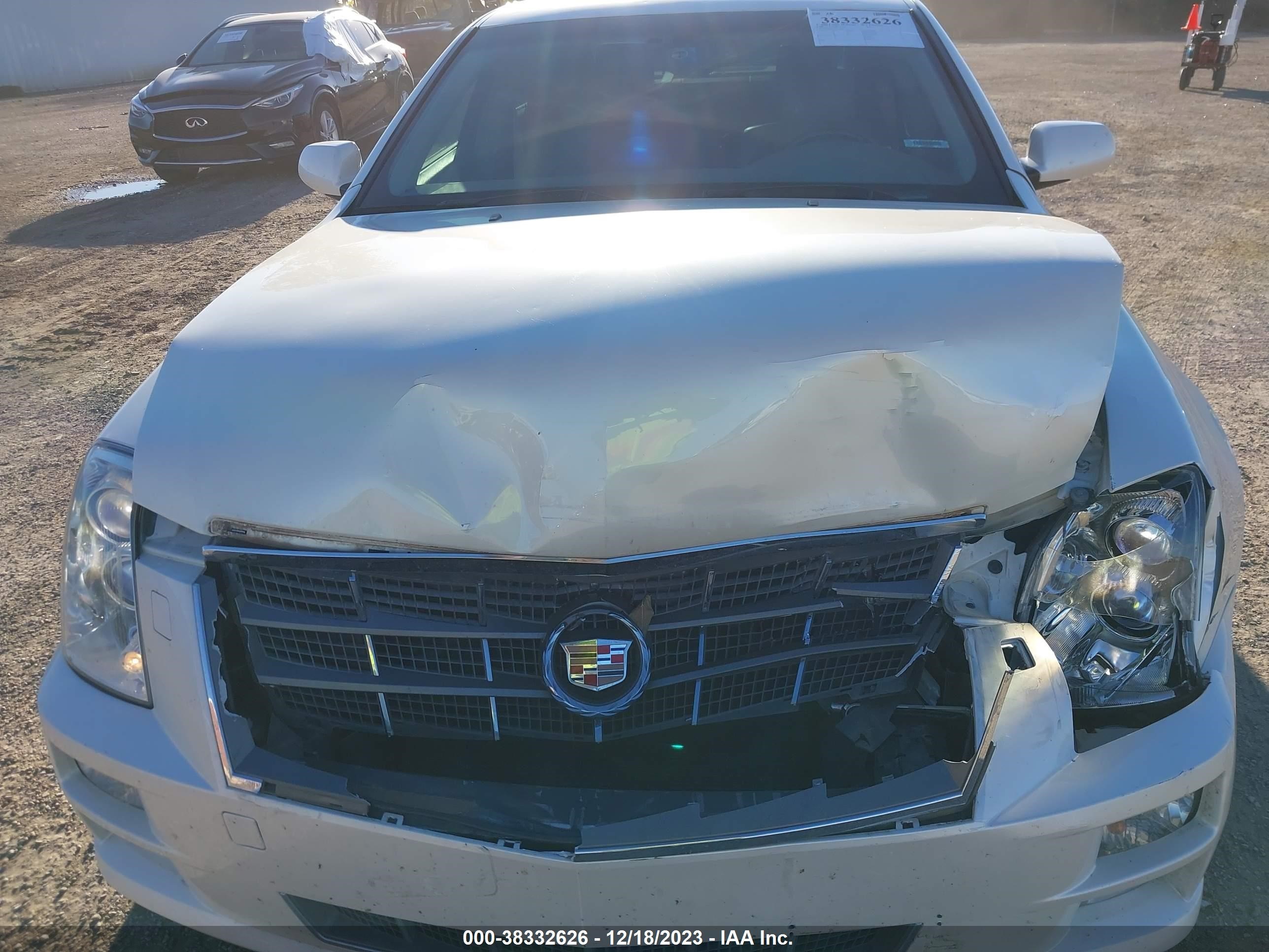 Photo 9 VIN: 1G6DK67V580139751 - CADILLAC STS 