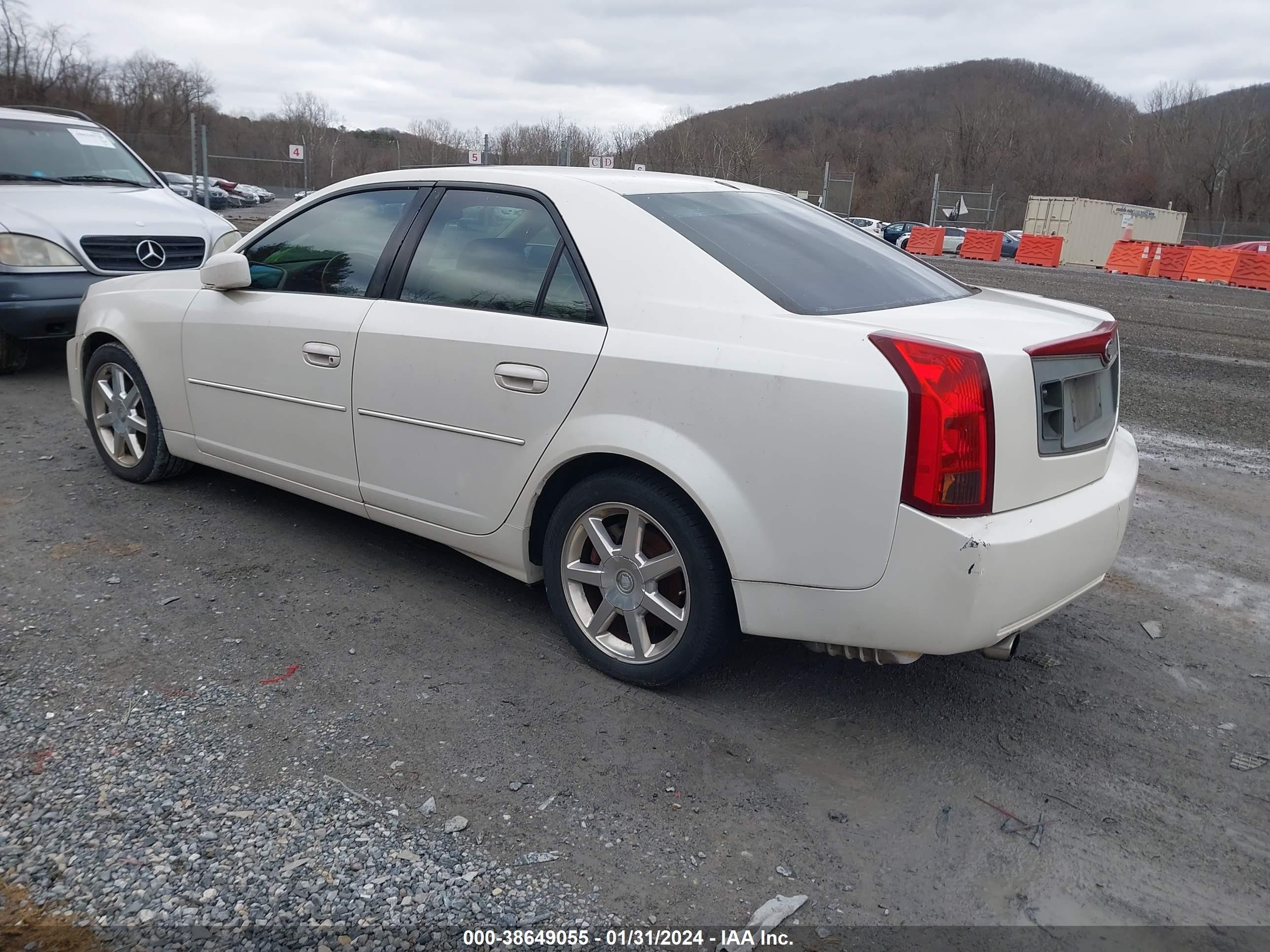 Photo 2 VIN: 1G6DM577040115969 - CADILLAC CTS 