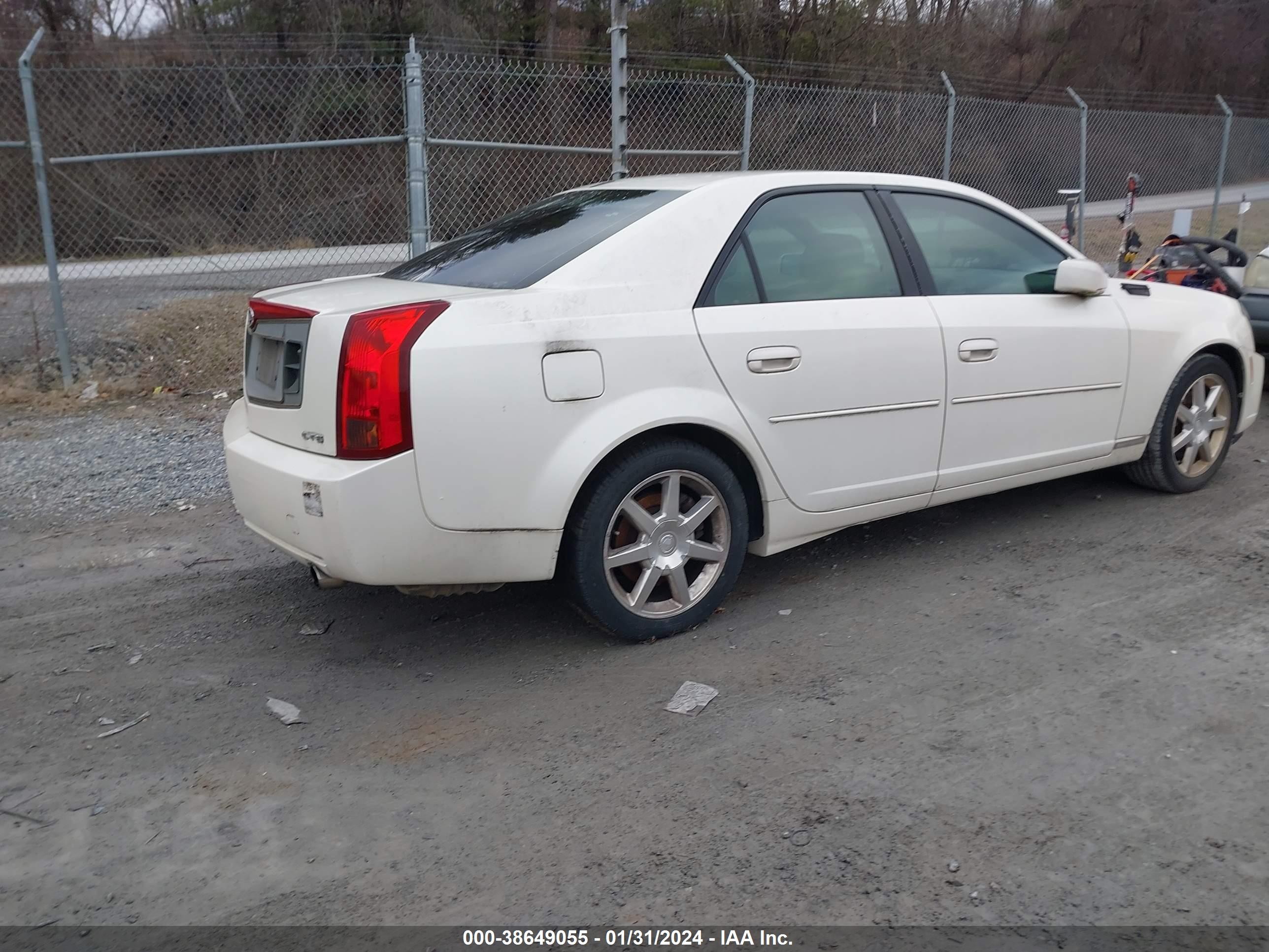 Photo 3 VIN: 1G6DM577040115969 - CADILLAC CTS 