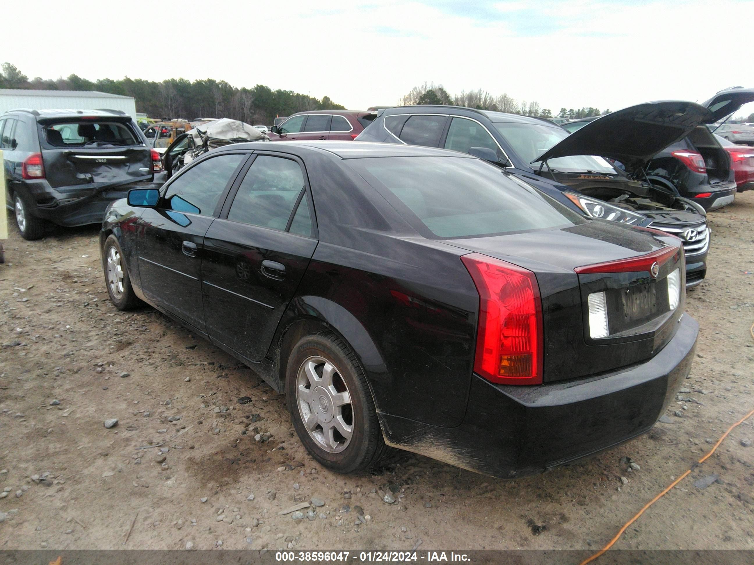 Photo 2 VIN: 1G6DM577240105041 - CADILLAC CTS 