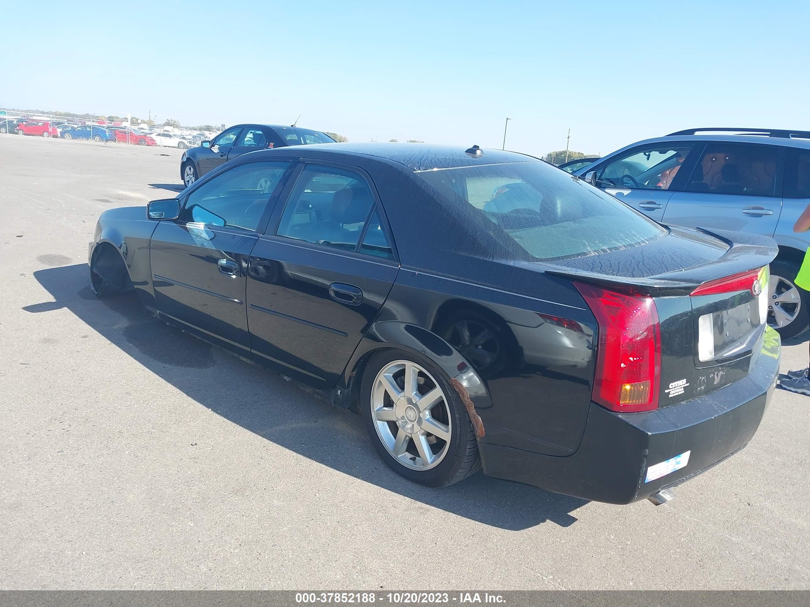 Photo 2 VIN: 1G6DM577240143790 - CADILLAC CTS 