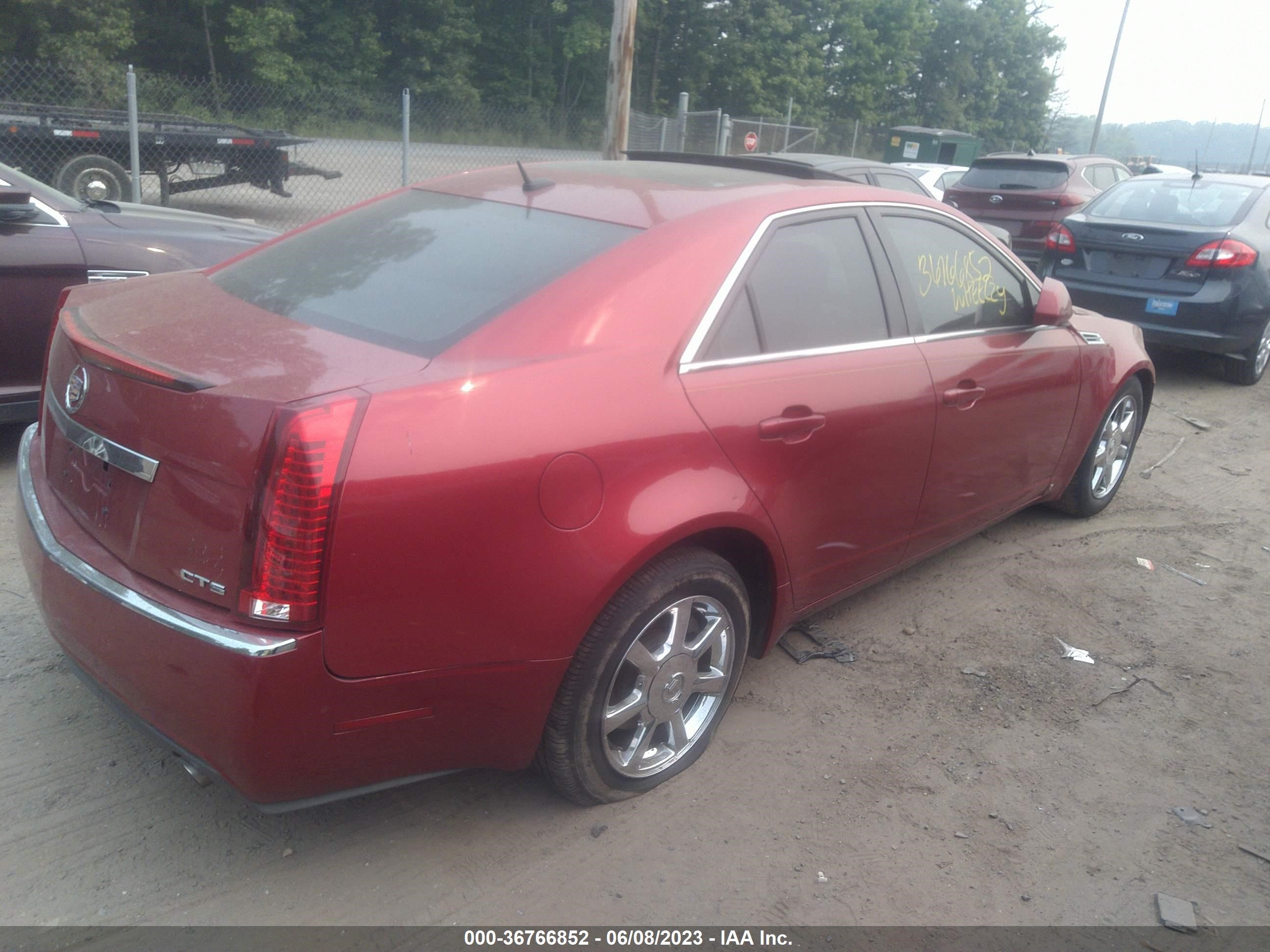 Photo 3 VIN: 1G6DM577280111282 - CADILLAC CTS 