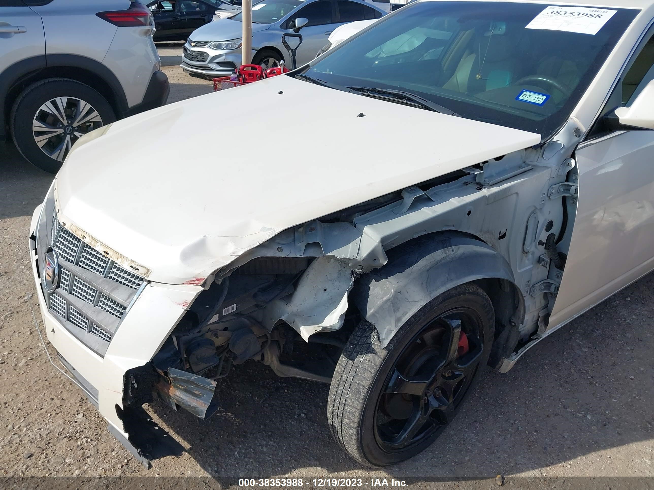 Photo 5 VIN: 1G6DM577480108111 - CADILLAC CTS 