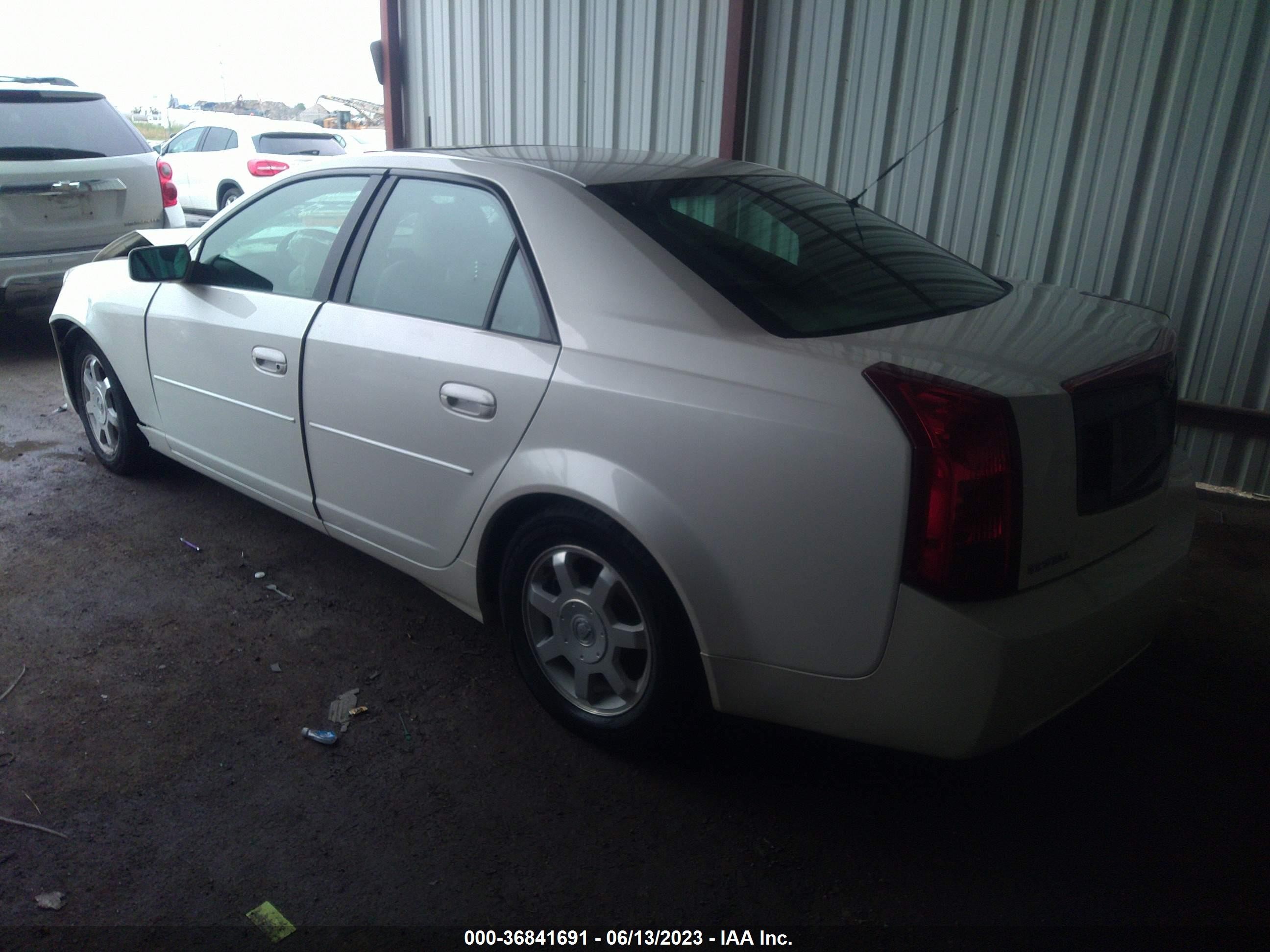 Photo 2 VIN: 1G6DM577540134677 - CADILLAC CTS 