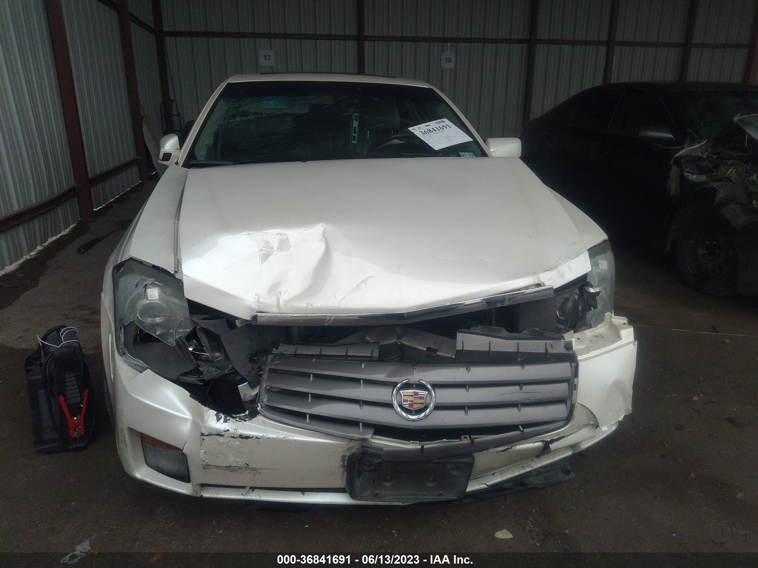 Photo 5 VIN: 1G6DM577540134677 - CADILLAC CTS 