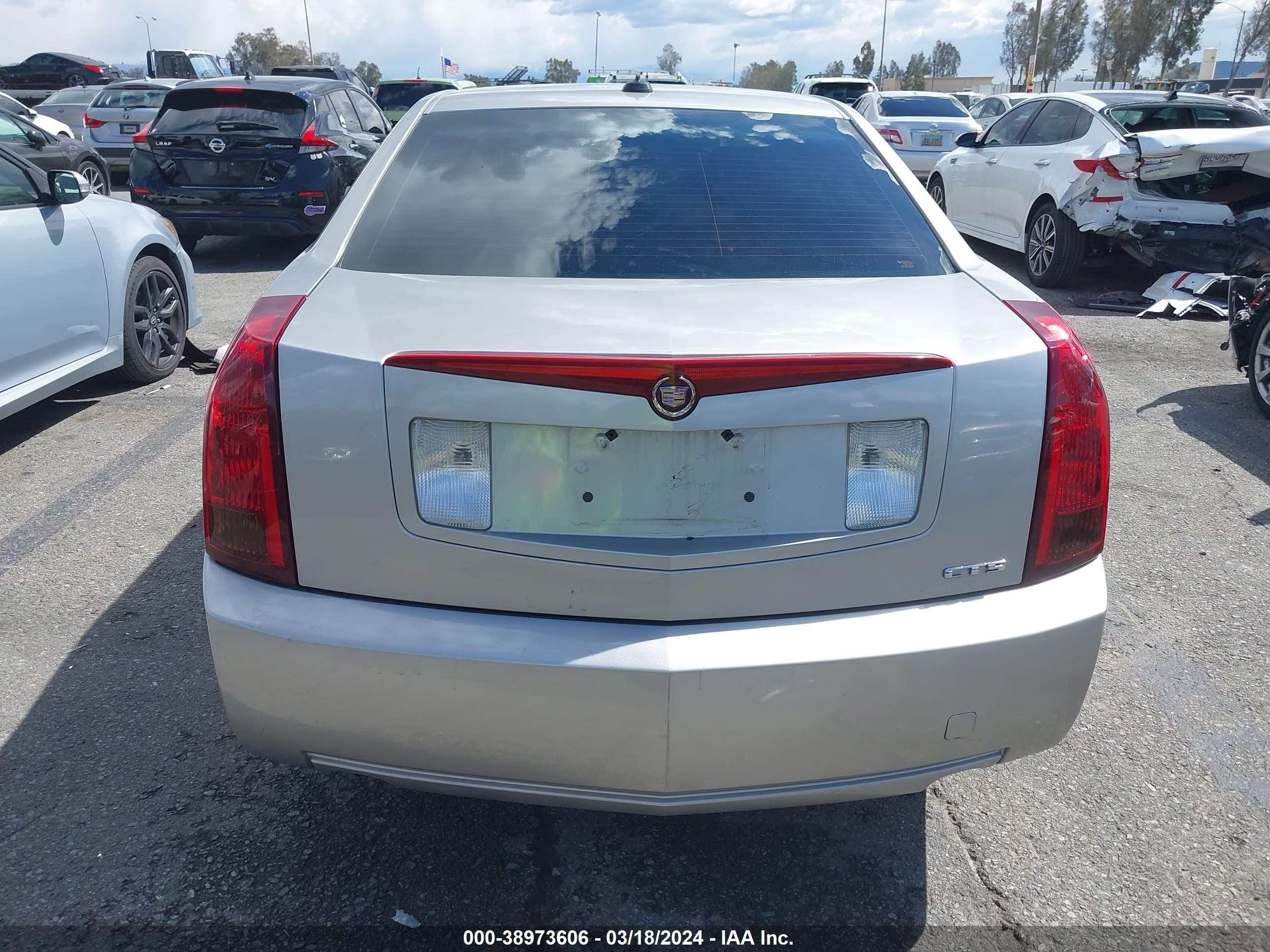 Photo 15 VIN: 1G6DM577X40166668 - CADILLAC CTS 