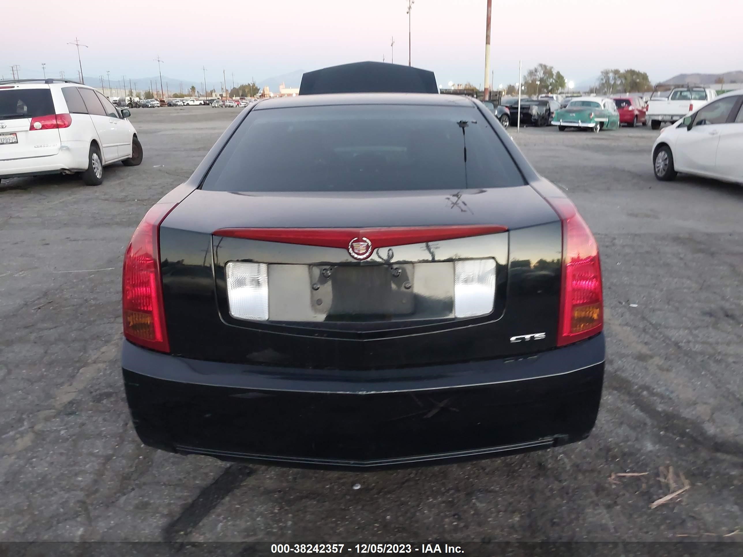 Photo 5 VIN: 1G6DM57N030137337 - CADILLAC CTS 