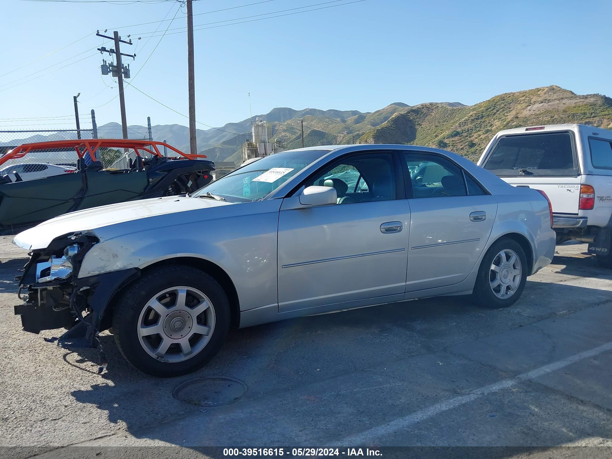 Photo 13 VIN: 1G6DM57N430105555 - CADILLAC CTS 