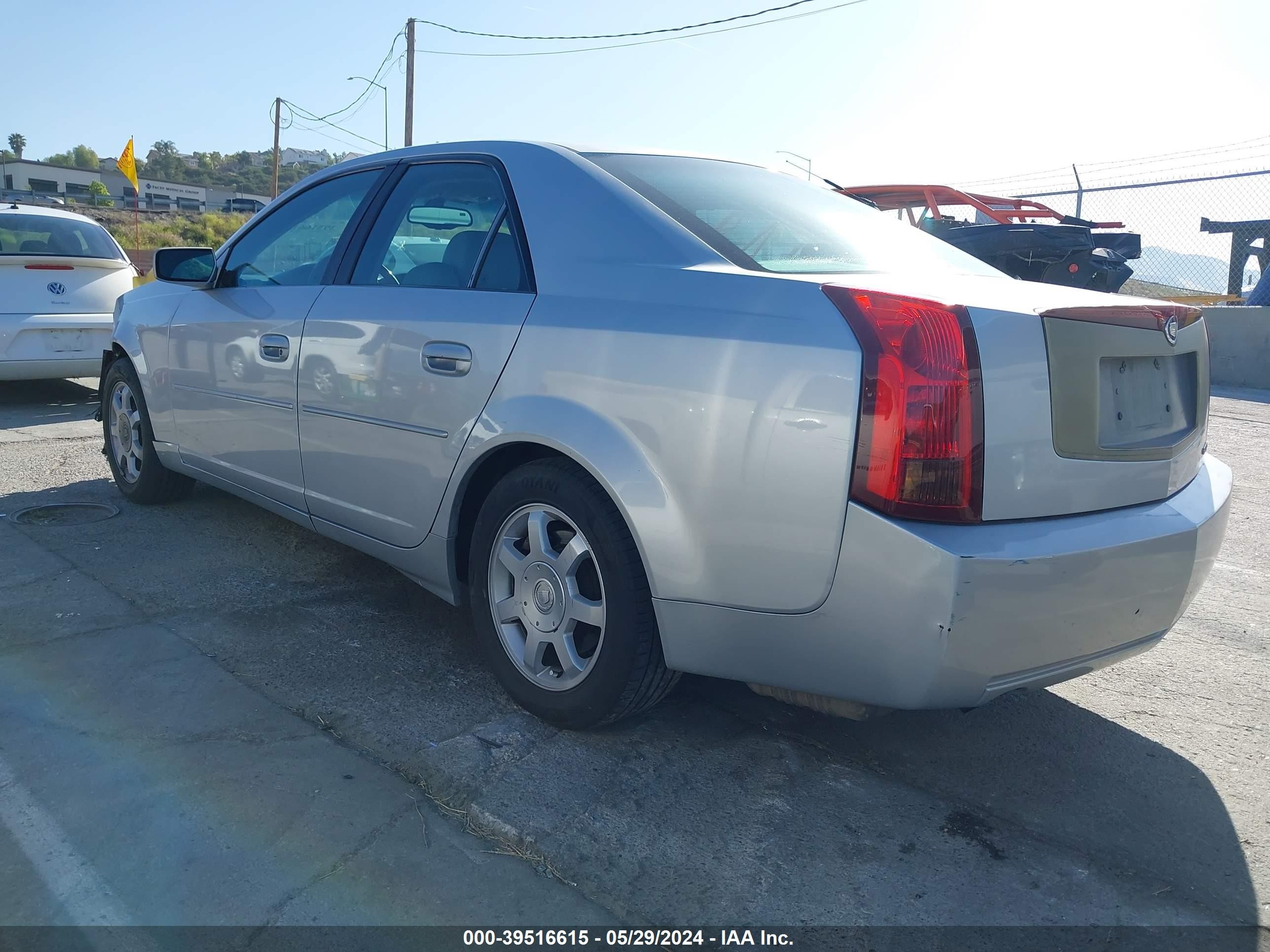 Photo 2 VIN: 1G6DM57N430105555 - CADILLAC CTS 