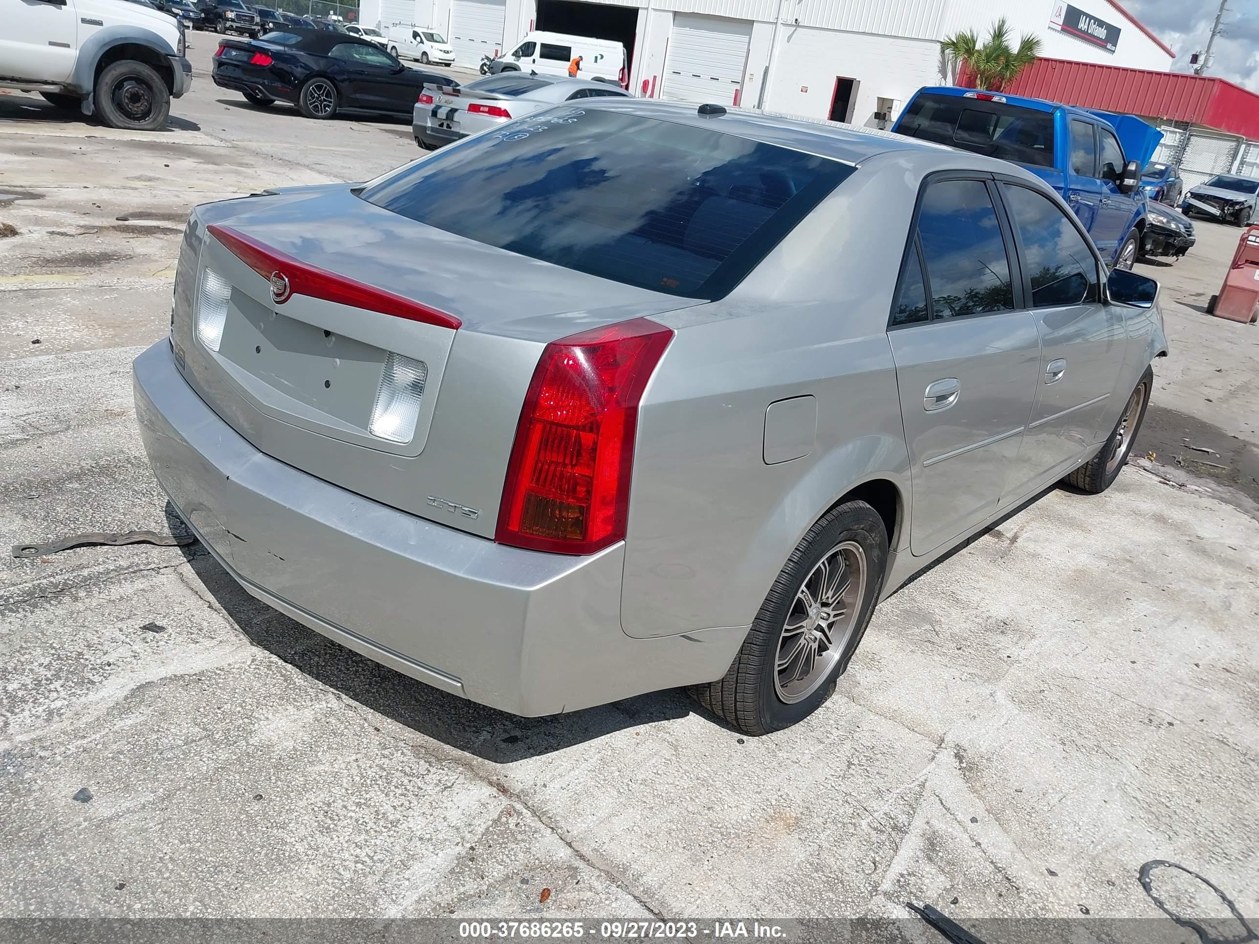 Photo 3 VIN: 1G6DM57T160114927 - CADILLAC CTS 