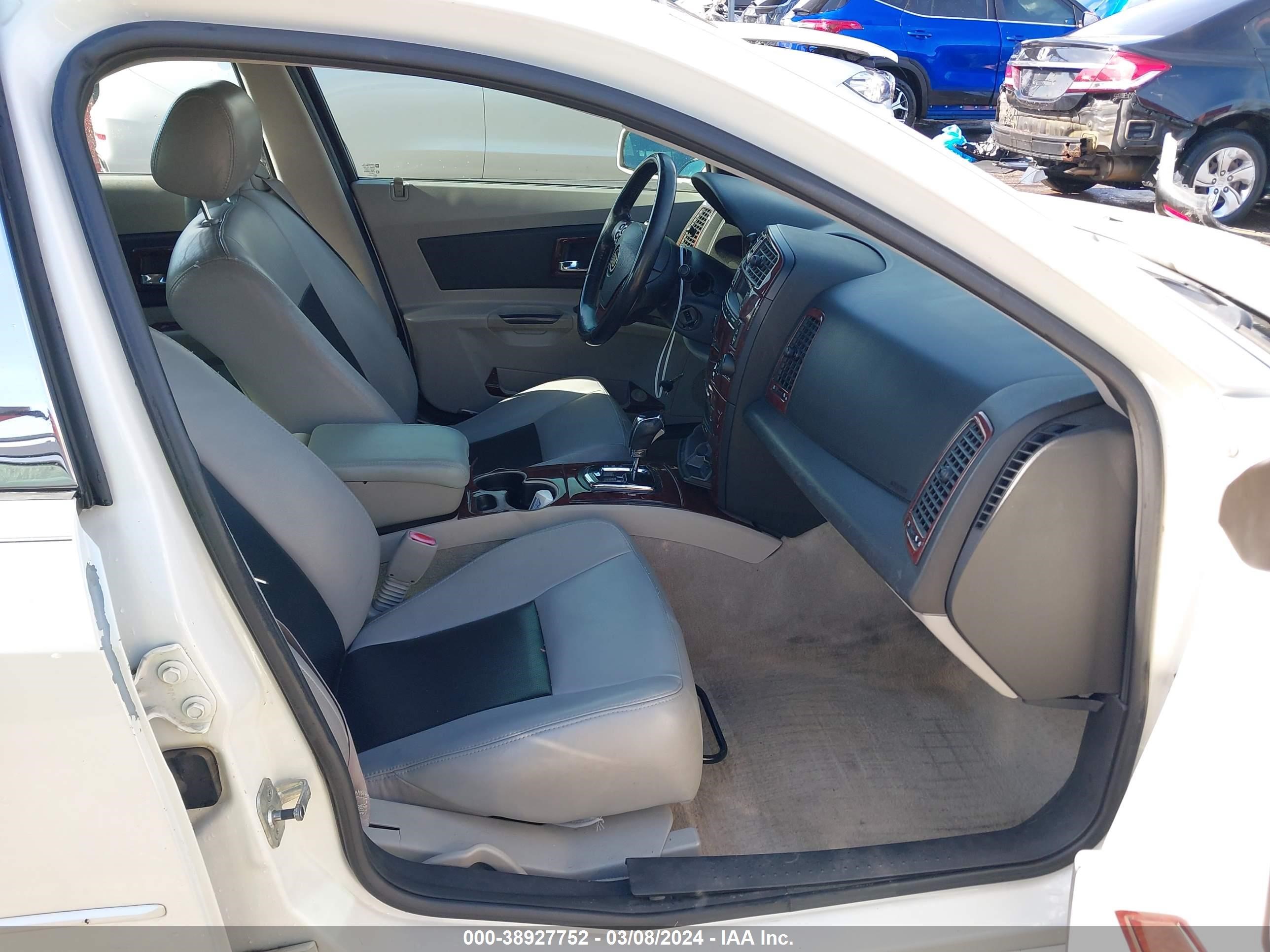 Photo 4 VIN: 1G6DM57T870108138 - CADILLAC CTS 