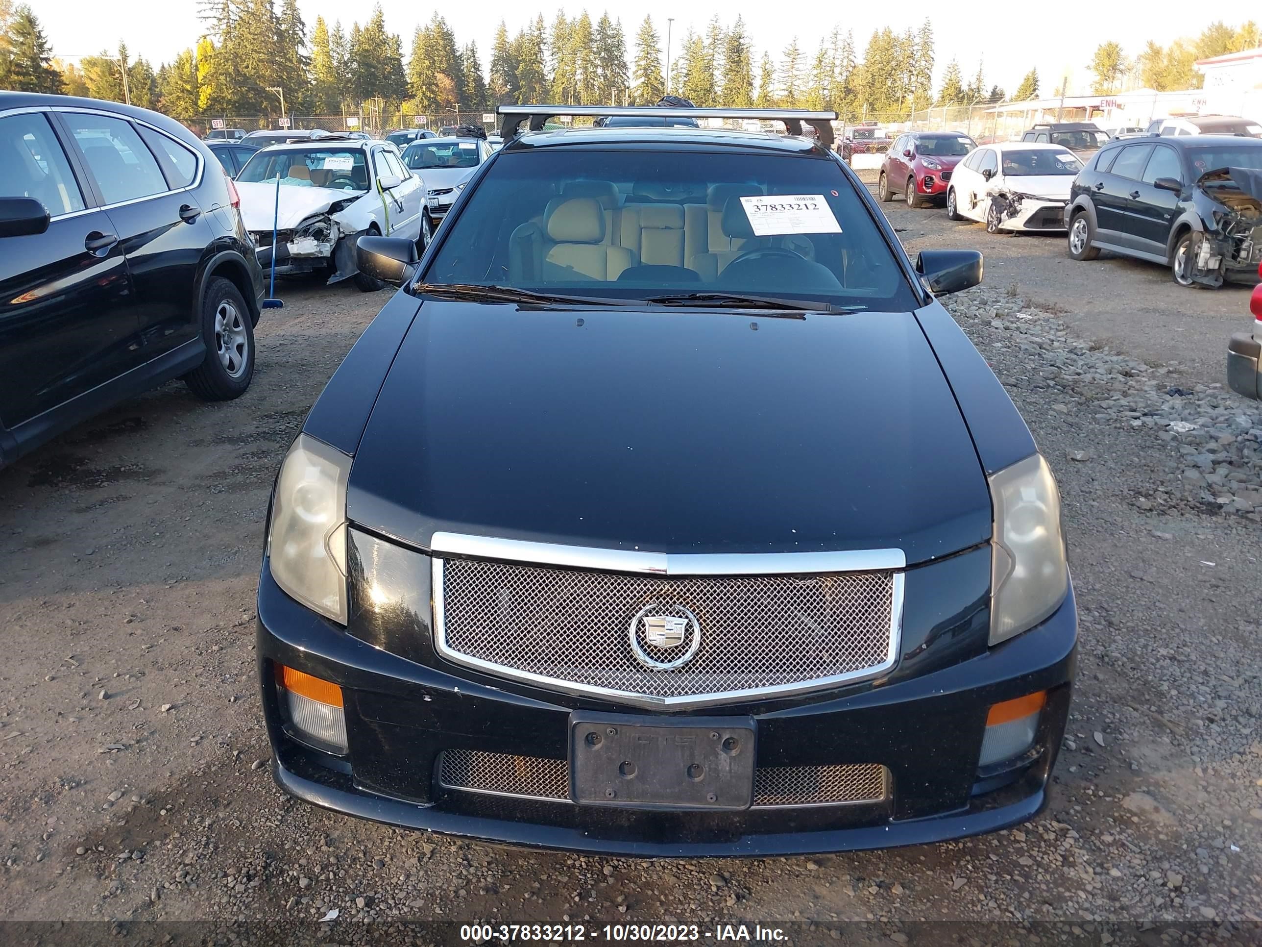 Photo 10 VIN: 1G6DN56S050104216 - CADILLAC CTS-V 