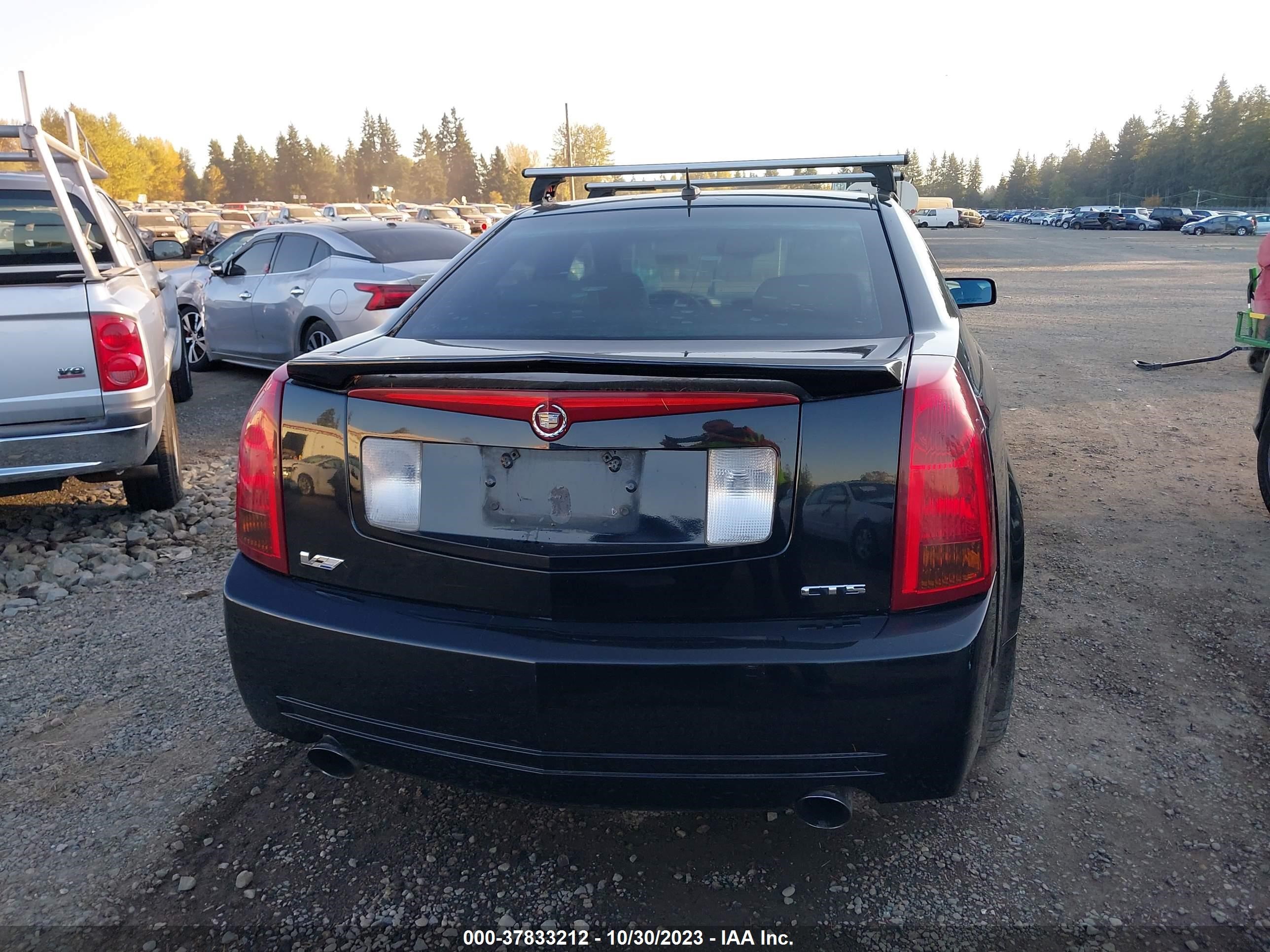 Photo 14 VIN: 1G6DN56S050104216 - CADILLAC CTS-V 