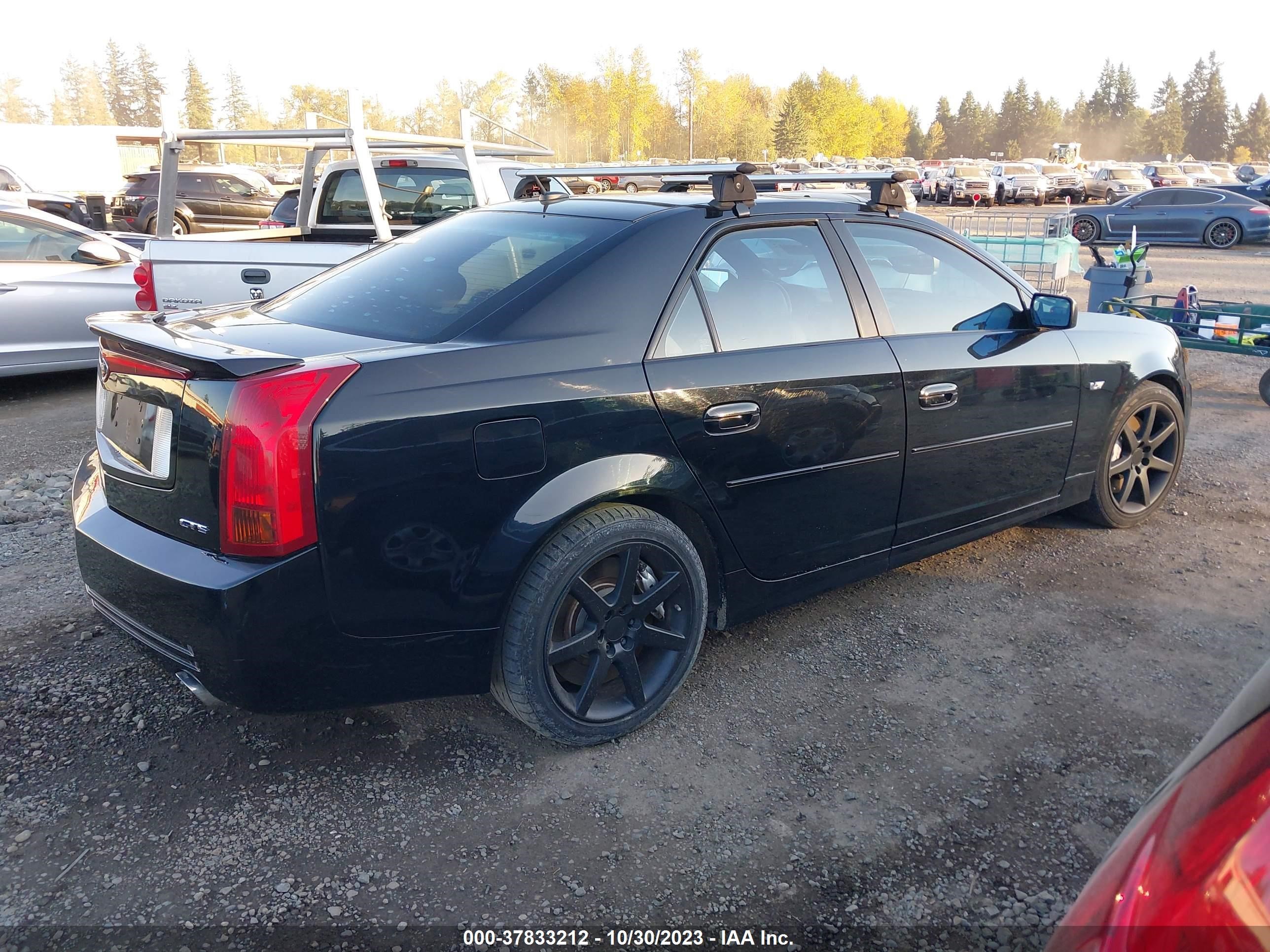 Photo 3 VIN: 1G6DN56S050104216 - CADILLAC CTS-V 