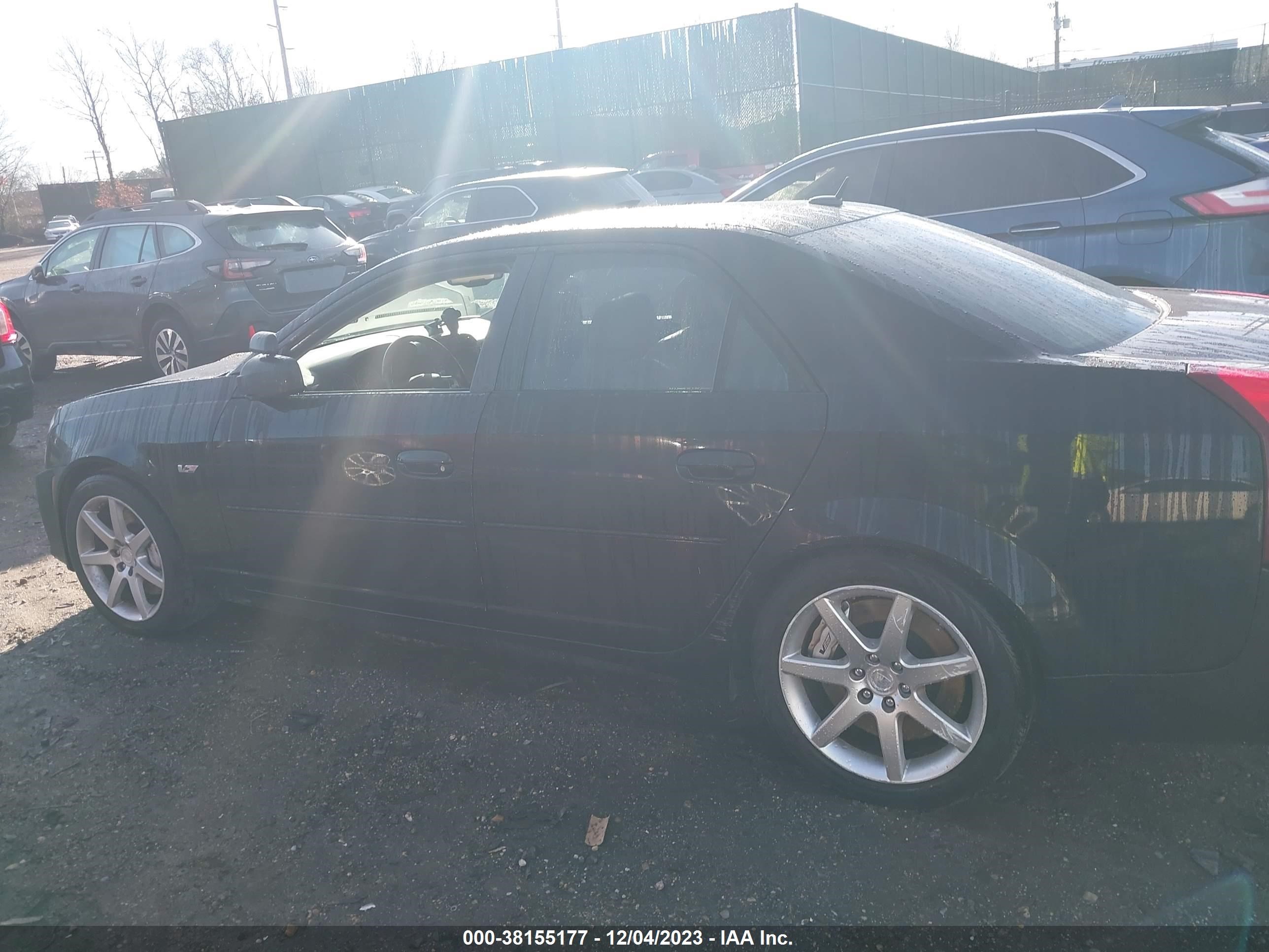 Photo 13 VIN: 1G6DN56SX50211029 - CADILLAC CTS-V 