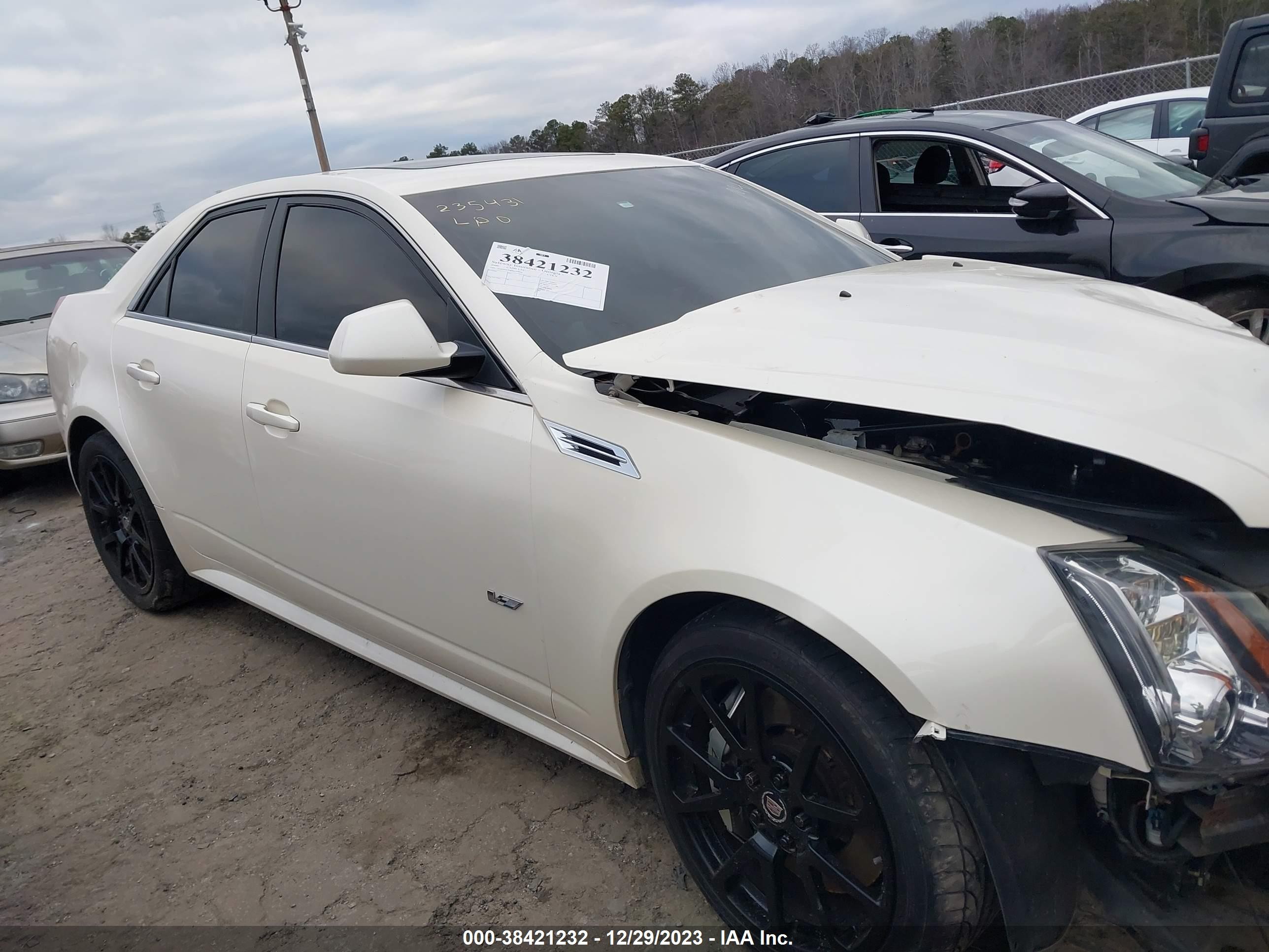 Photo 12 VIN: 1G6DN57P890154894 - CADILLAC CTS-V 