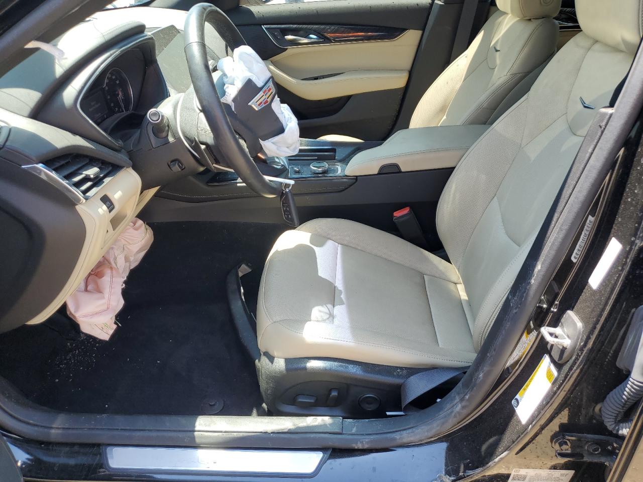 Photo 6 VIN: 1G6DN5RK6P0111749 - CADILLAC CT5 