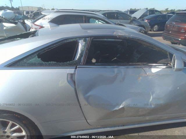 Photo 5 VIN: 1G6DP1EDXB0104225 - CADILLAC CTS COUPE 