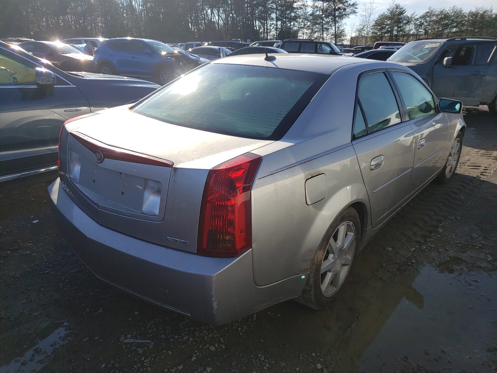 Photo 3 VIN: 1G6DP567650110608 - CADILLAC CTS HI FEA 