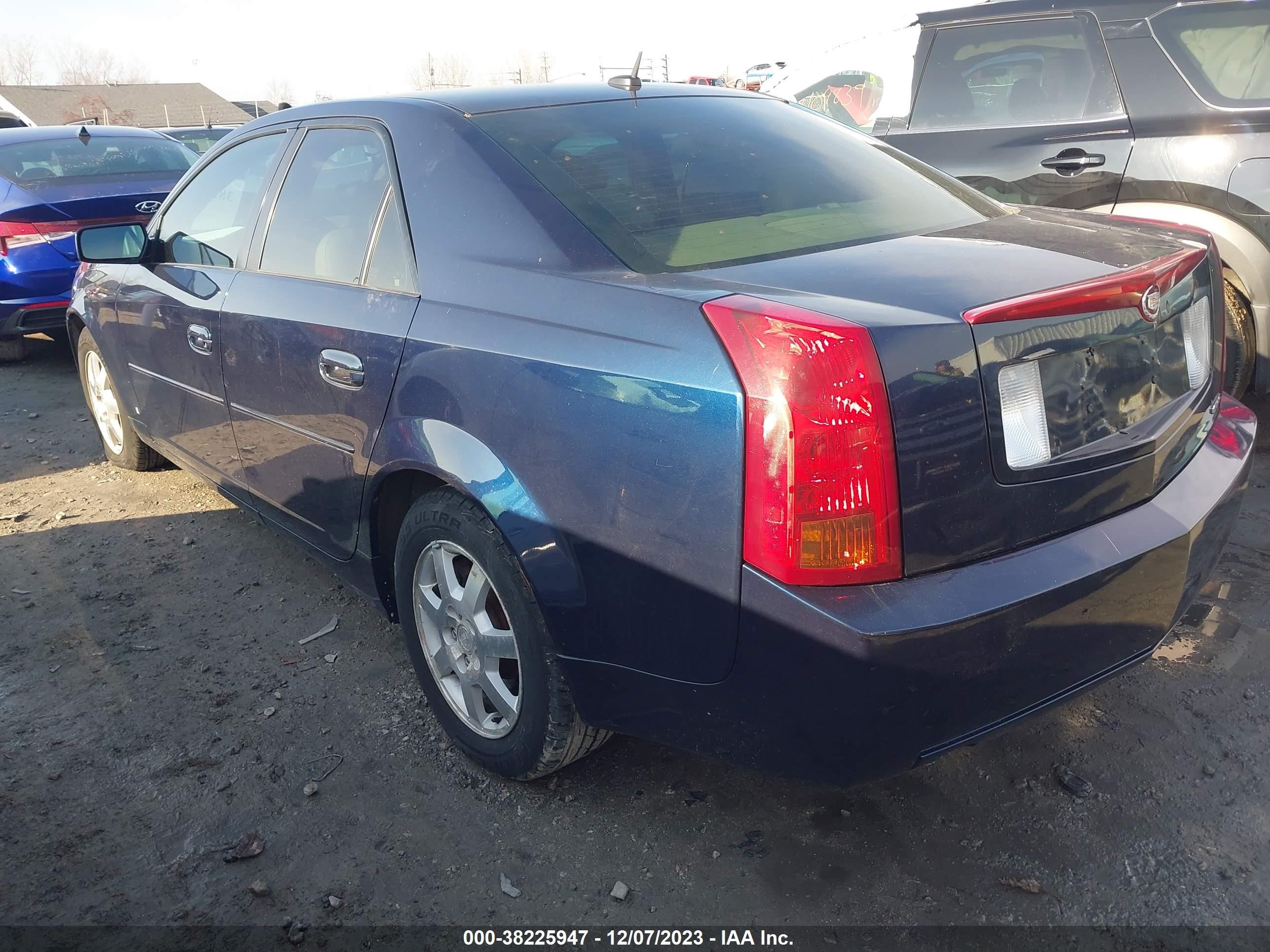 Photo 2 VIN: 1G6DP577060213698 - CADILLAC CTS 