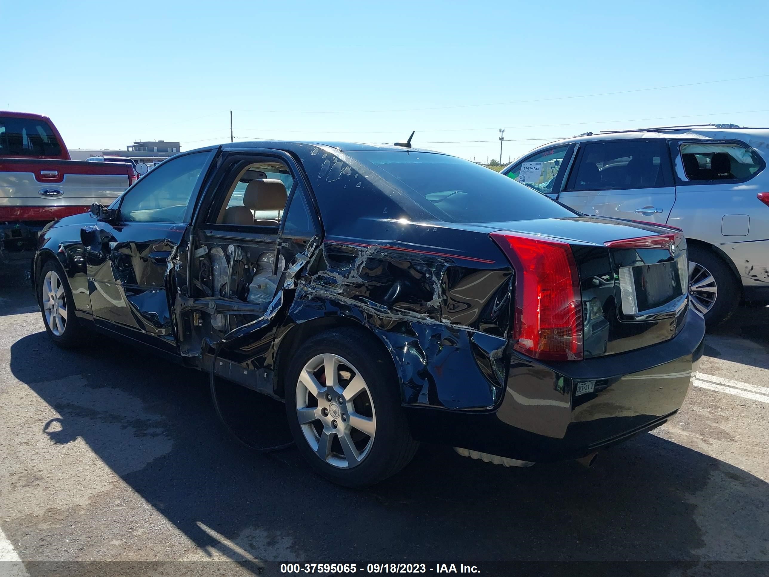 Photo 2 VIN: 1G6DP577660177130 - CADILLAC CTS 