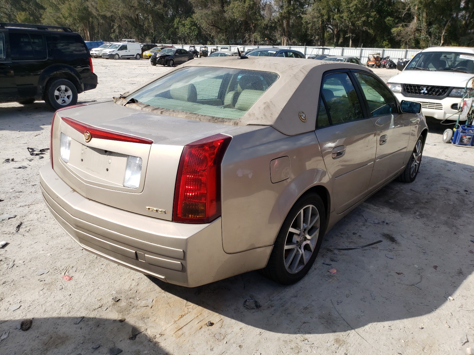 Photo 3 VIN: 1G6DP577860131671 - CADILLAC CTS HI FEA 