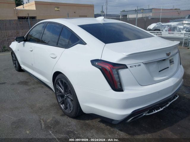 Photo 2 VIN: 1G6DP5RK1M0117304 - CADILLAC CT5 