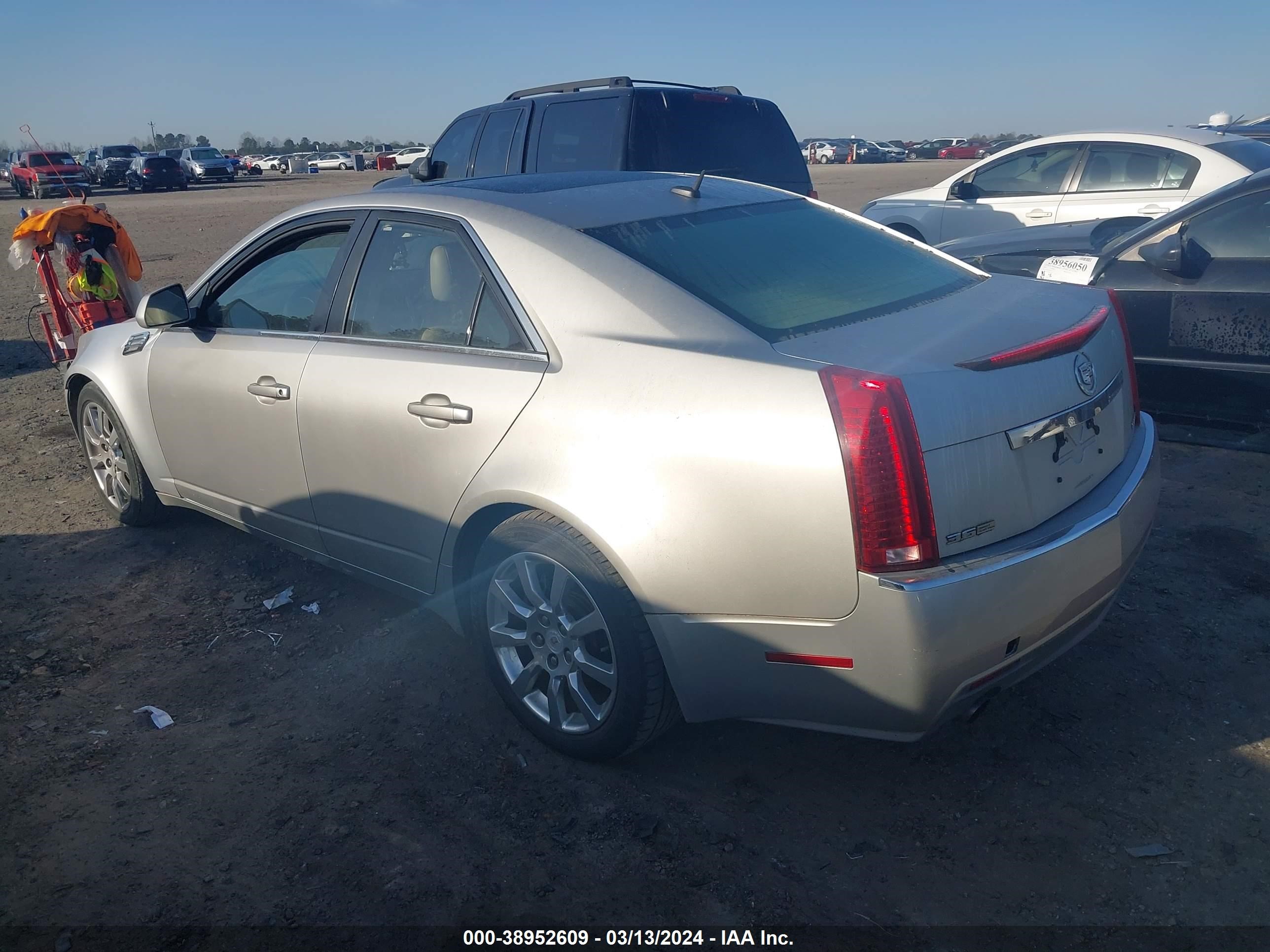 Photo 2 VIN: 1G6DR57V880132685 - CADILLAC CTS 