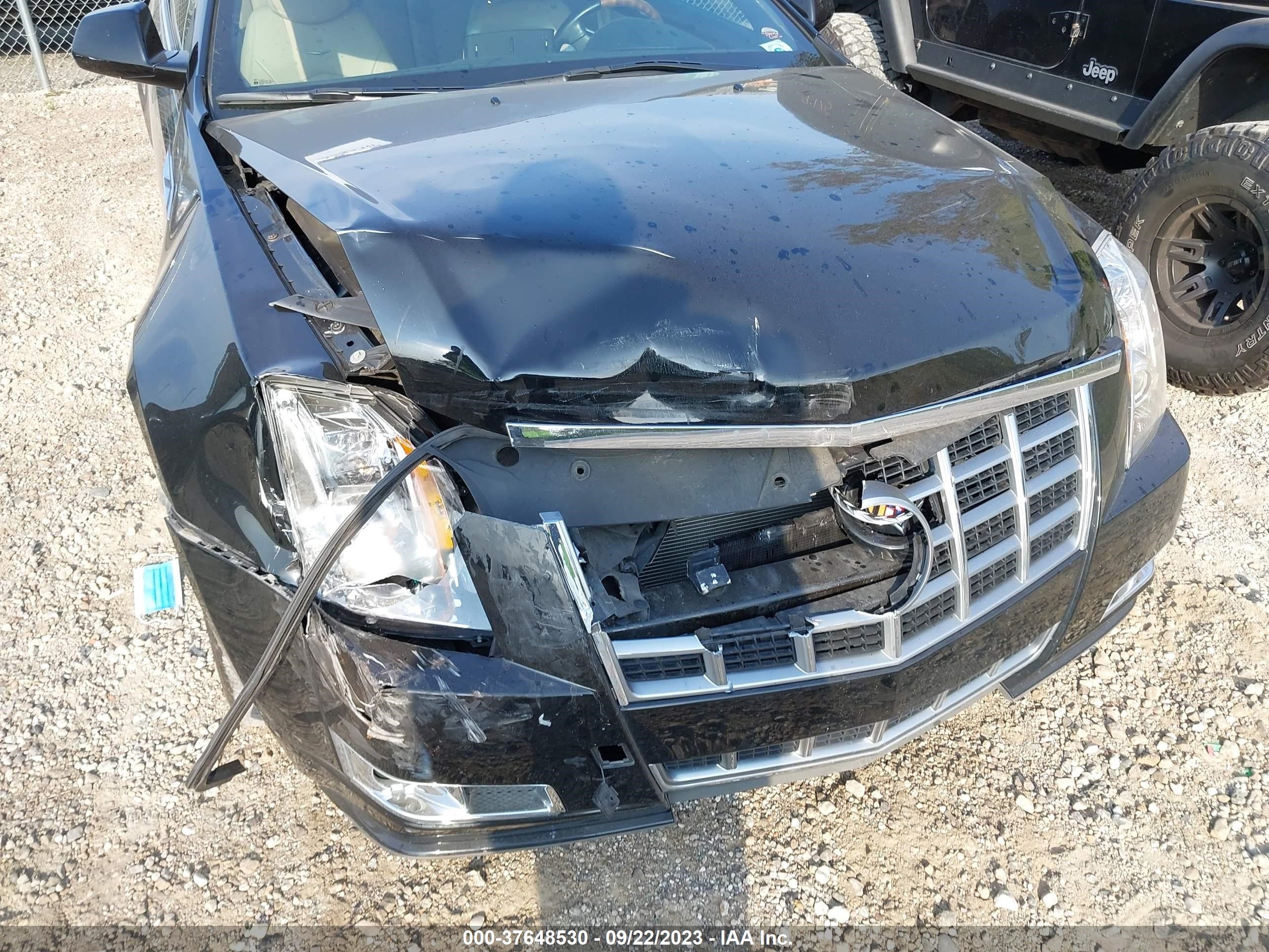 Photo 5 VIN: 1G6DS1E37C0117330 - CADILLAC CTS 