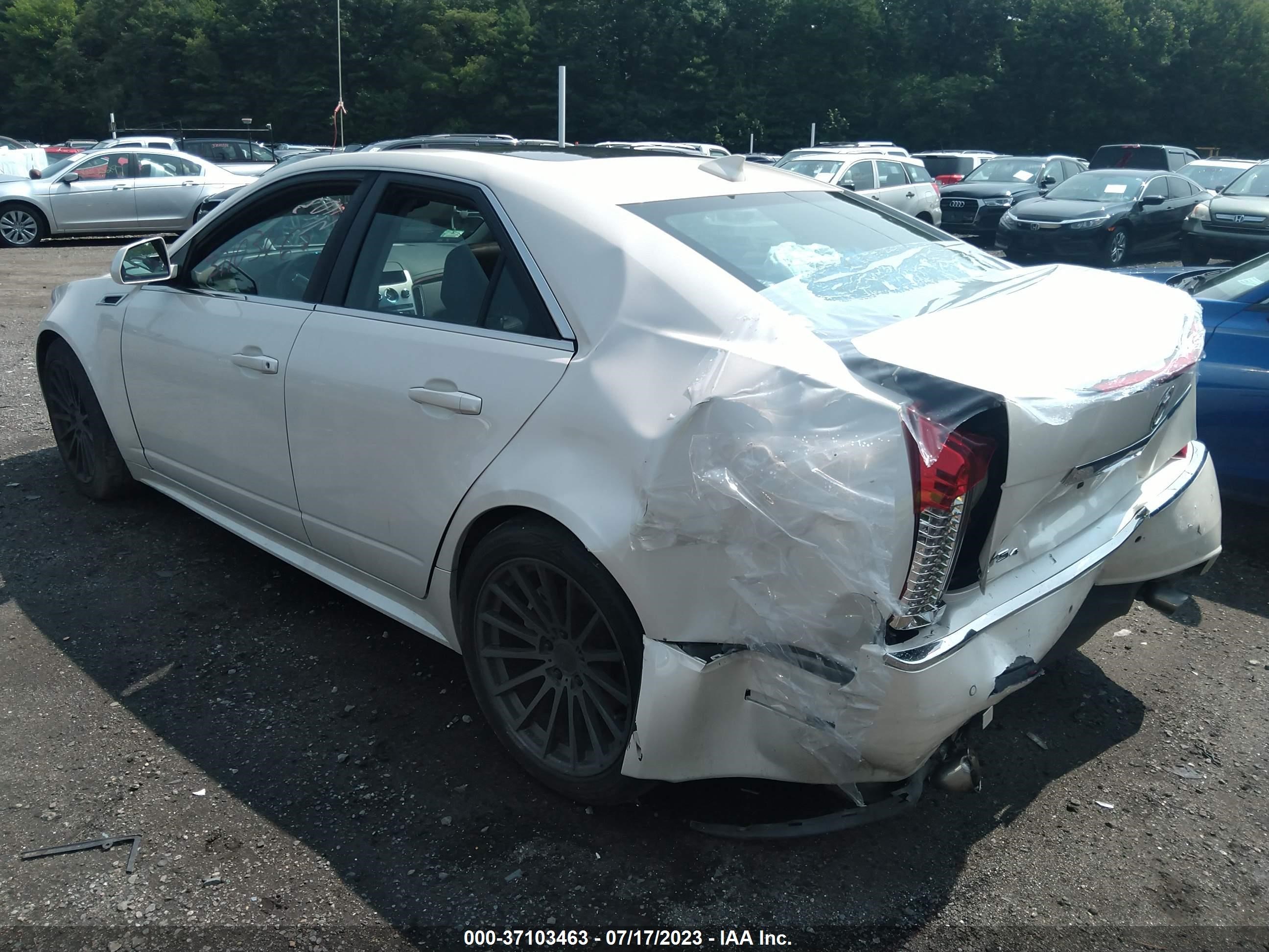 Photo 2 VIN: 1G6DS5E37C0111695 - CADILLAC CTS 