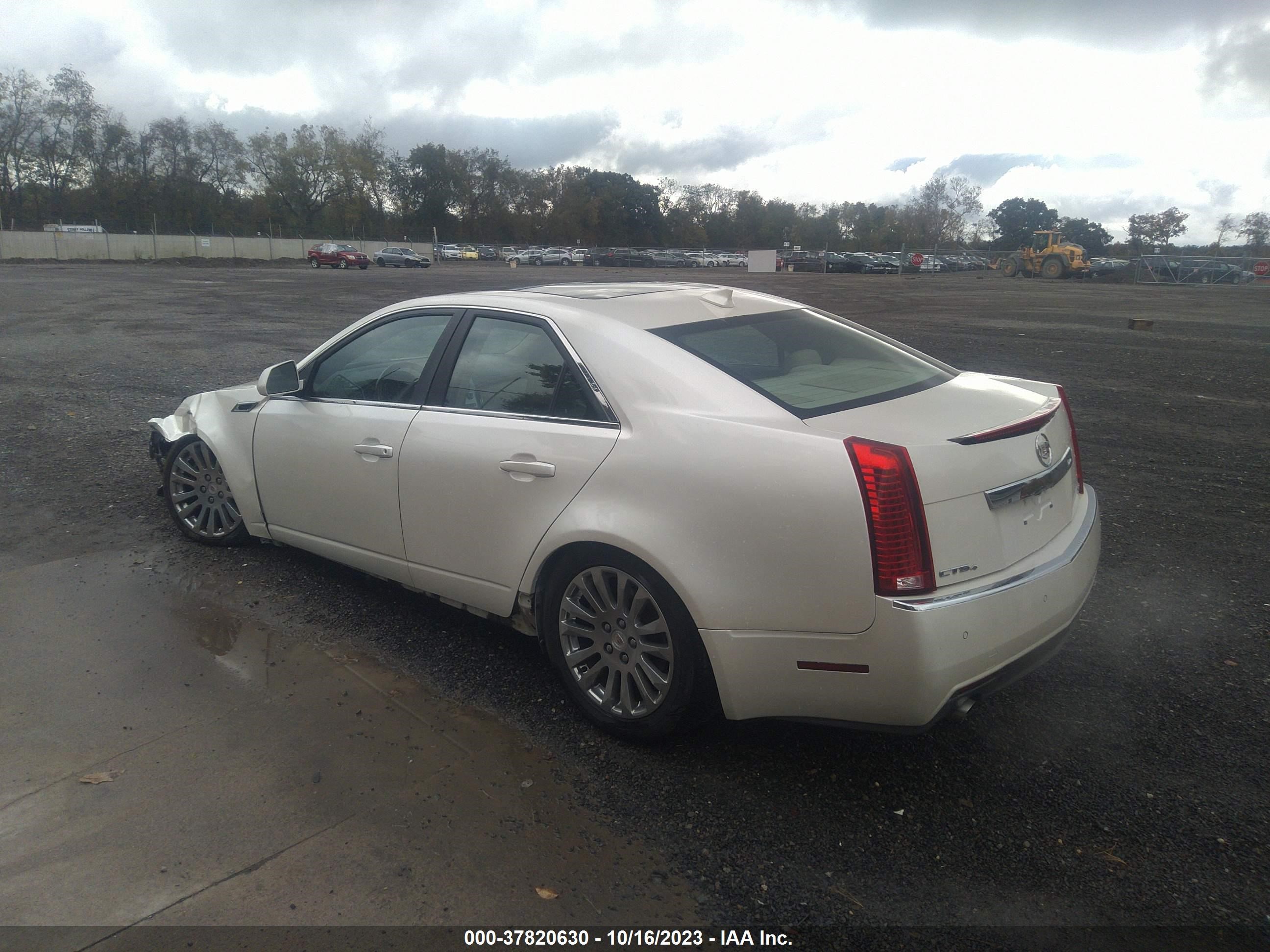 Photo 2 VIN: 1G6DS5E37C0116623 - CADILLAC CTS 