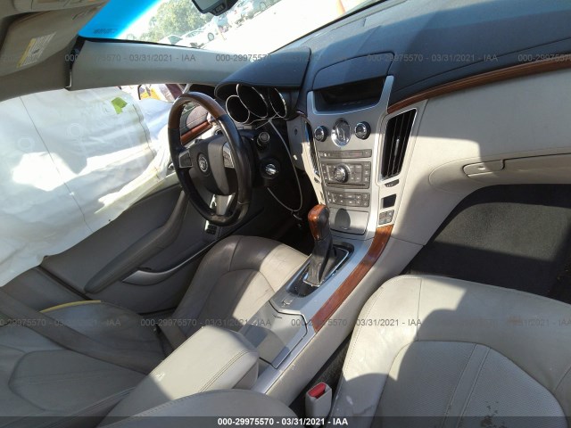 Photo 4 VIN: 1G6DS5EV3A0118660 - CADILLAC CTS SEDAN 